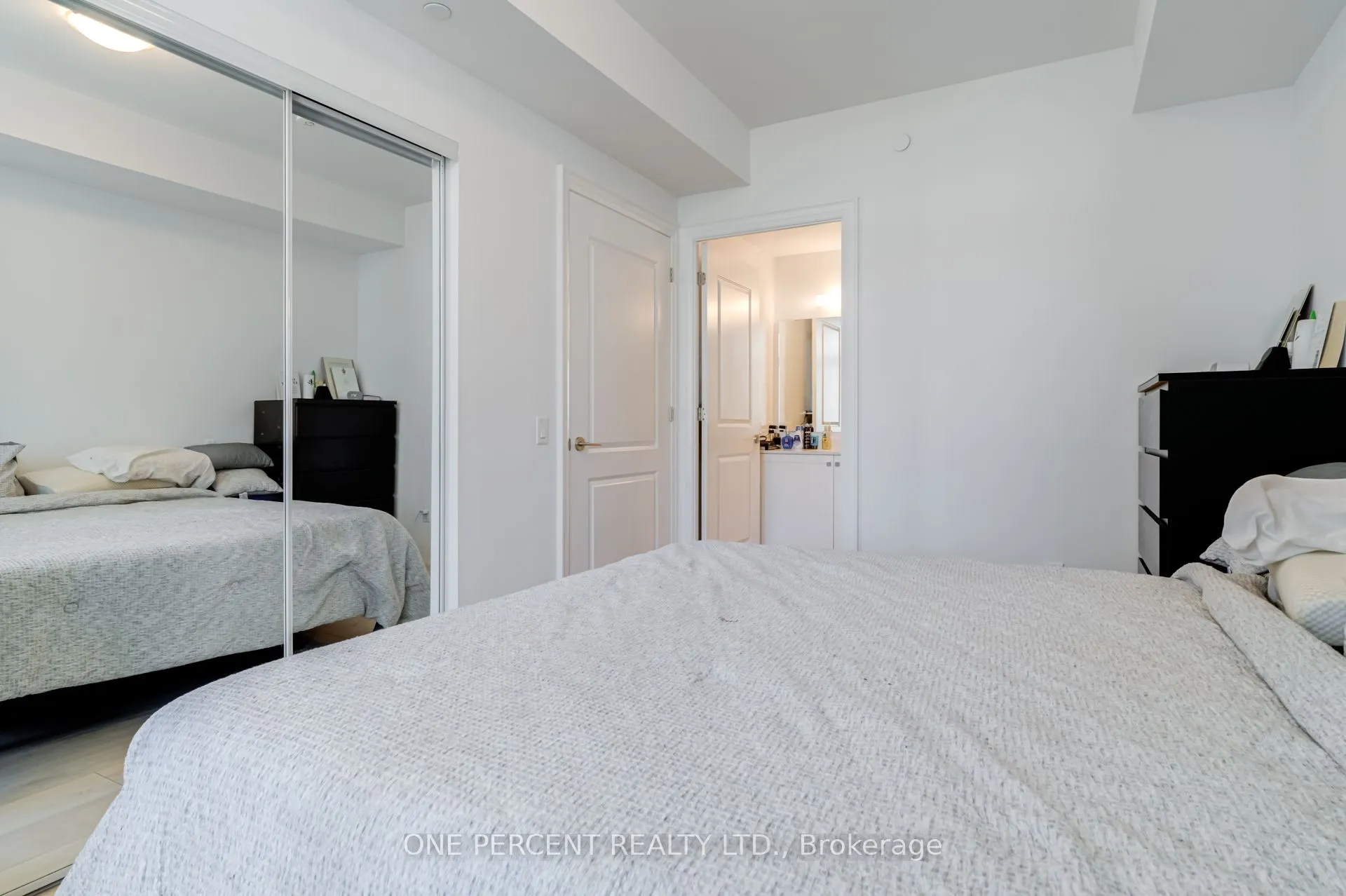 10 Gatineau Drive, #615