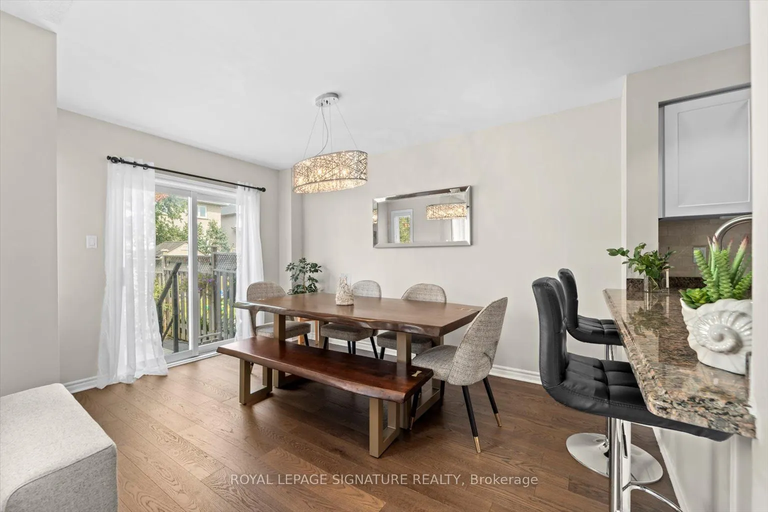 70 Silverdart Crescent