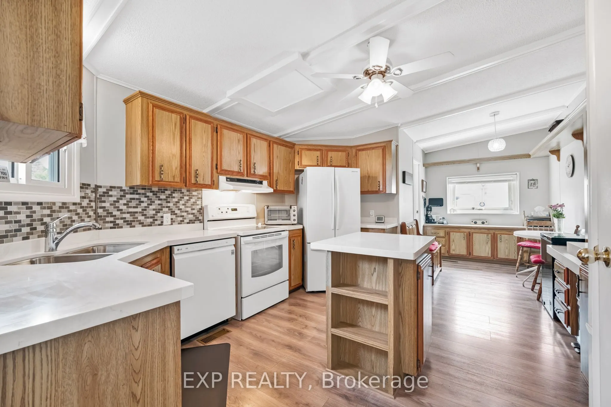 25 Juno Crescent