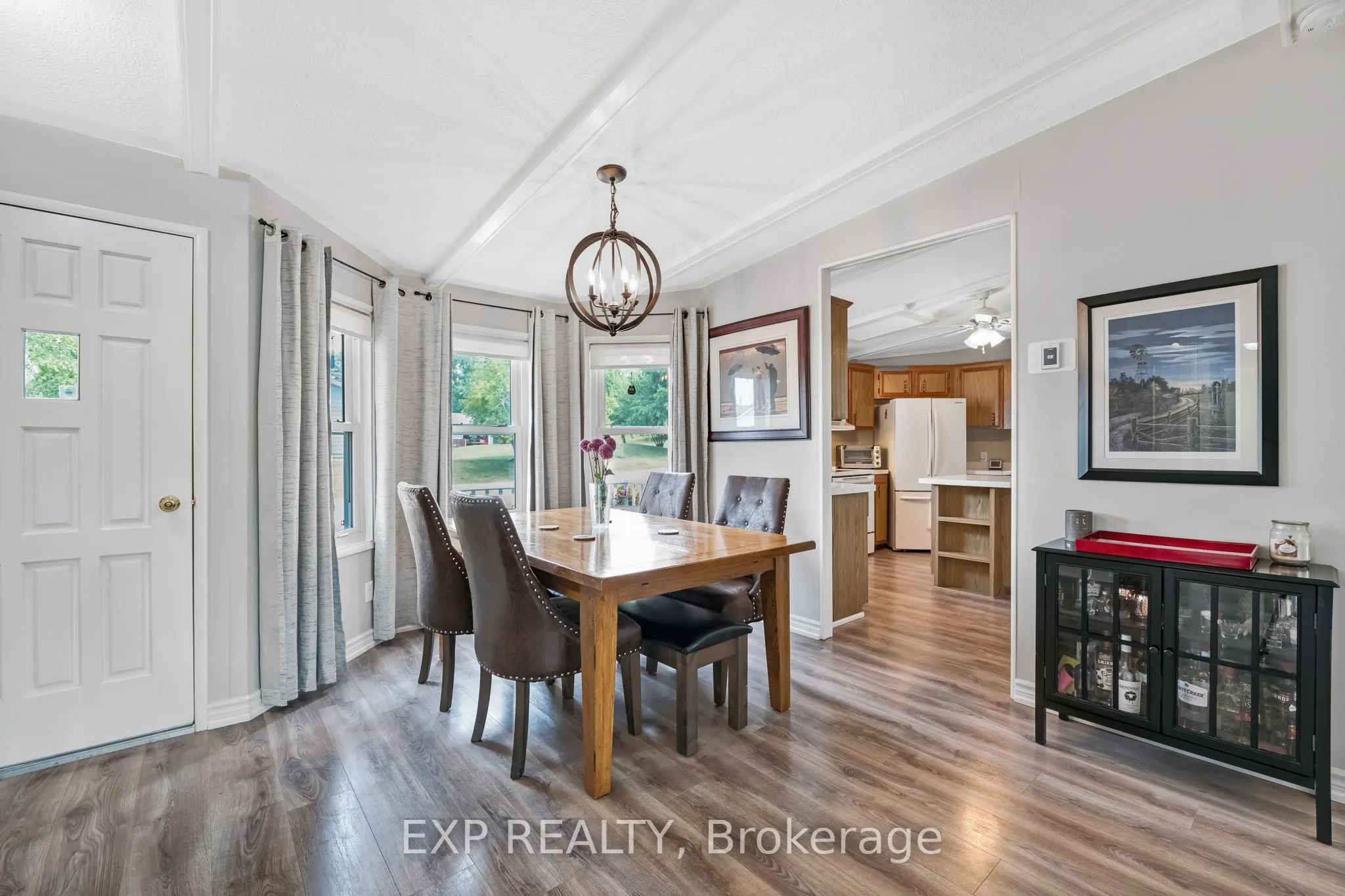 25 Juno Crescent
