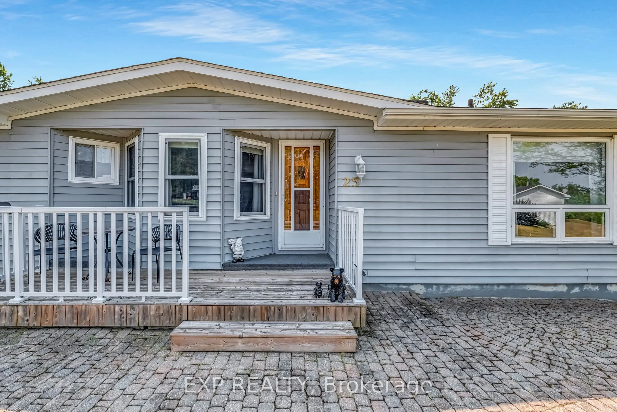25 Juno Crescent