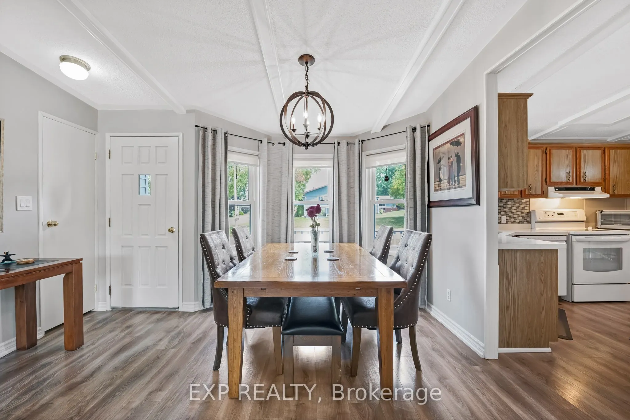 25 Juno Crescent