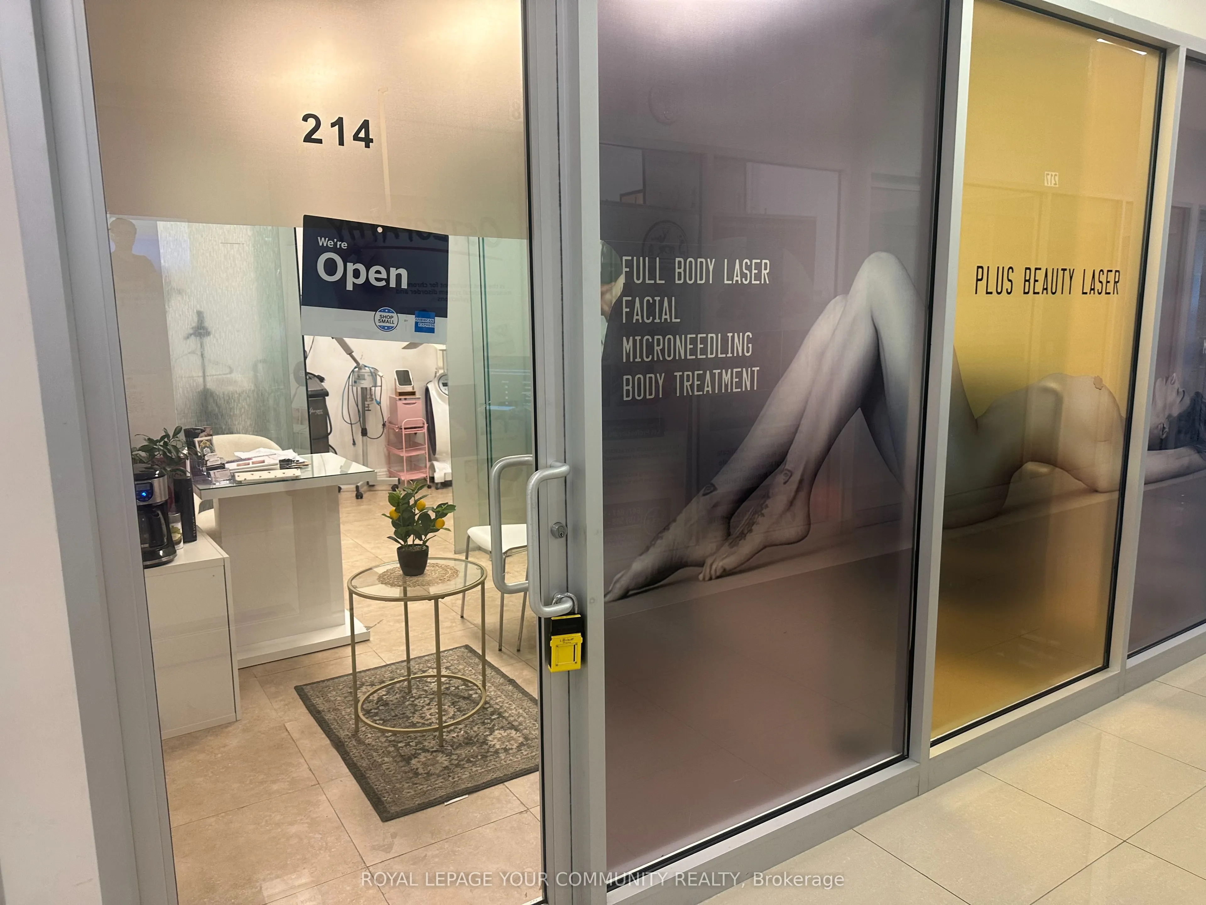 7163 Yonge Street, #214