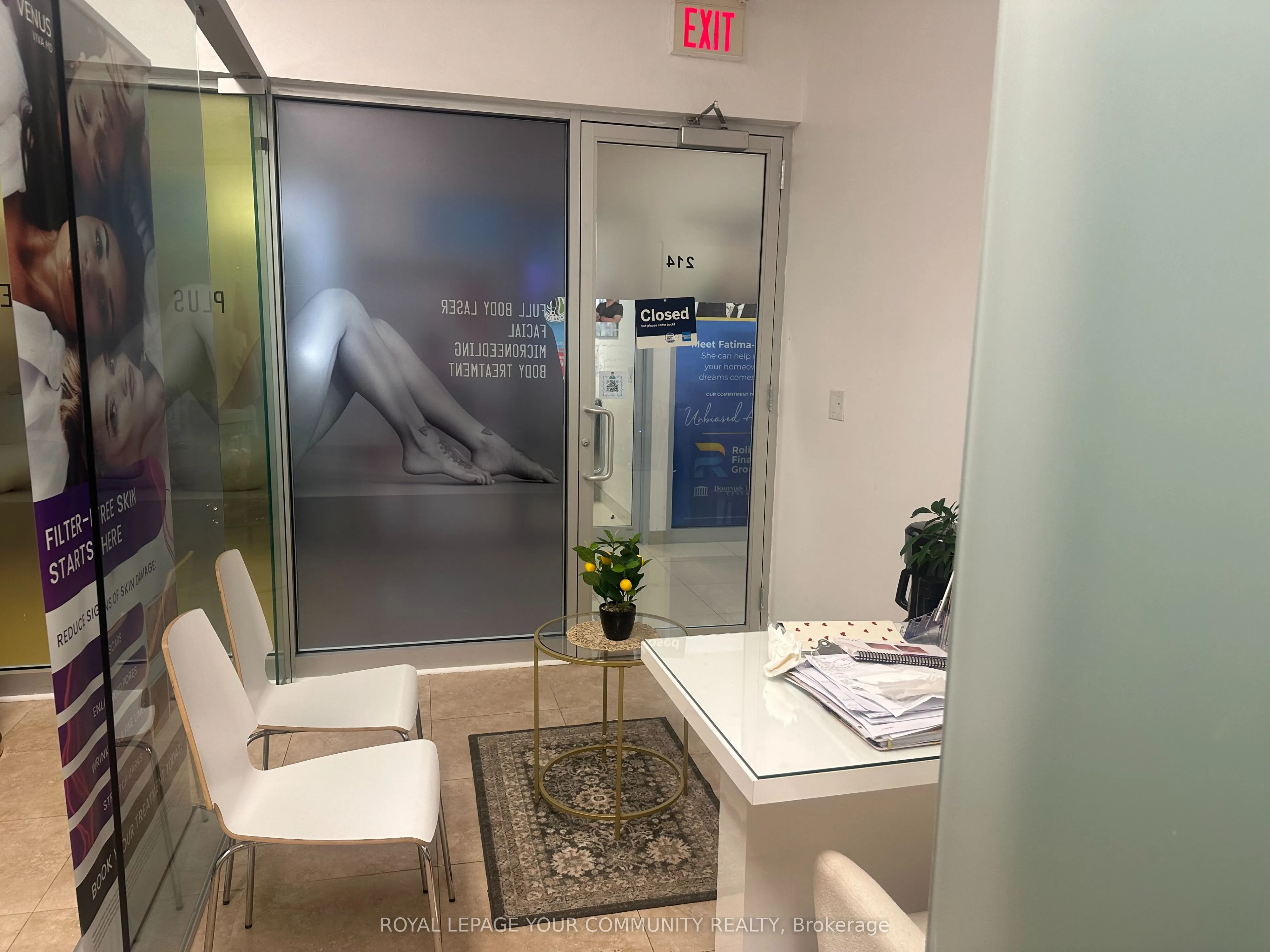 7163 Yonge Street, #214
