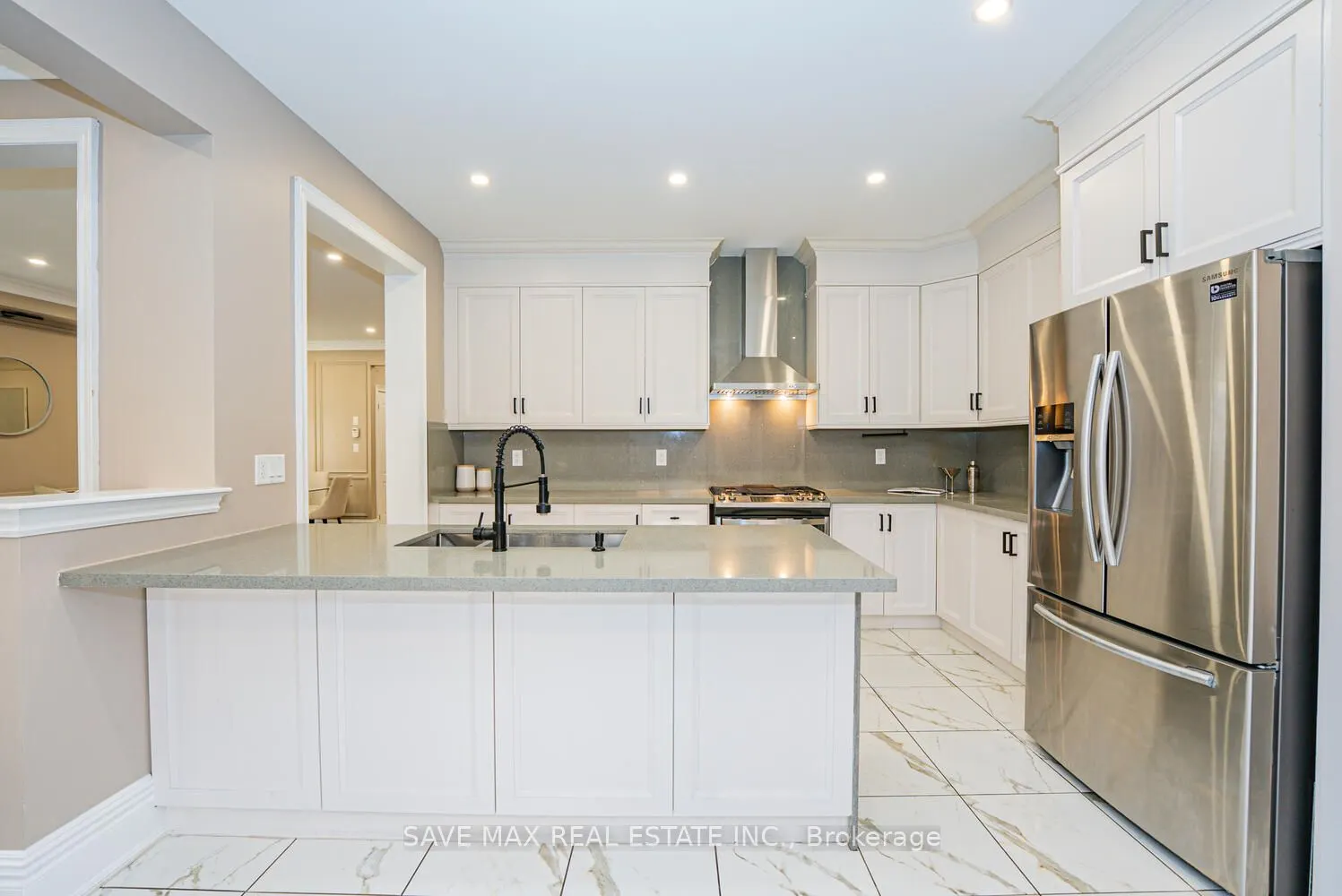 106 Mcdonnell Crescent