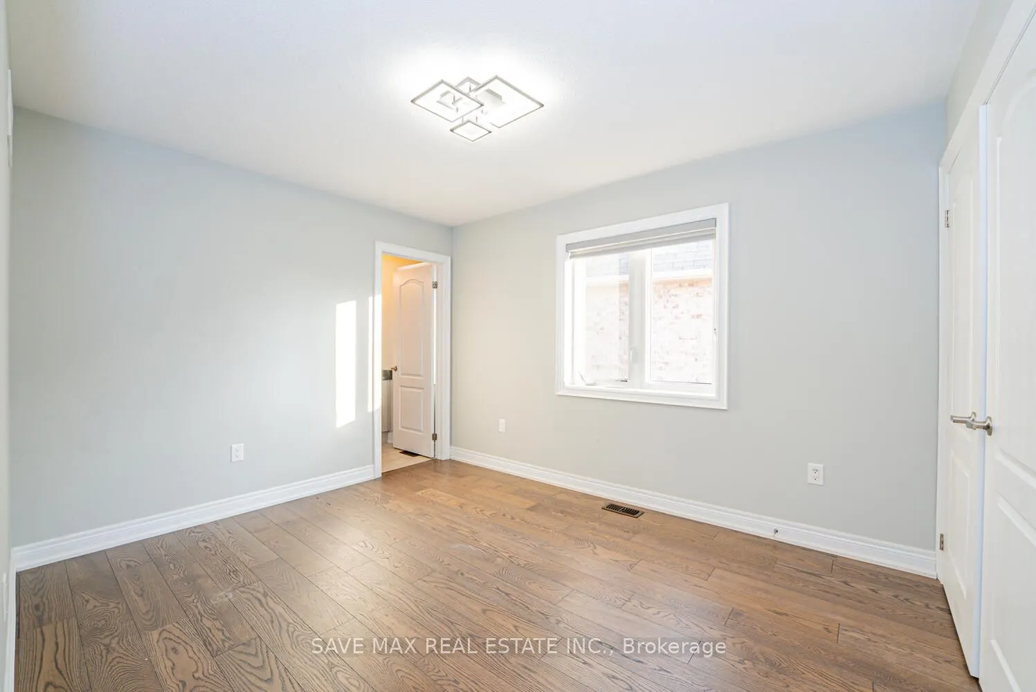 106 Mcdonnell Crescent
