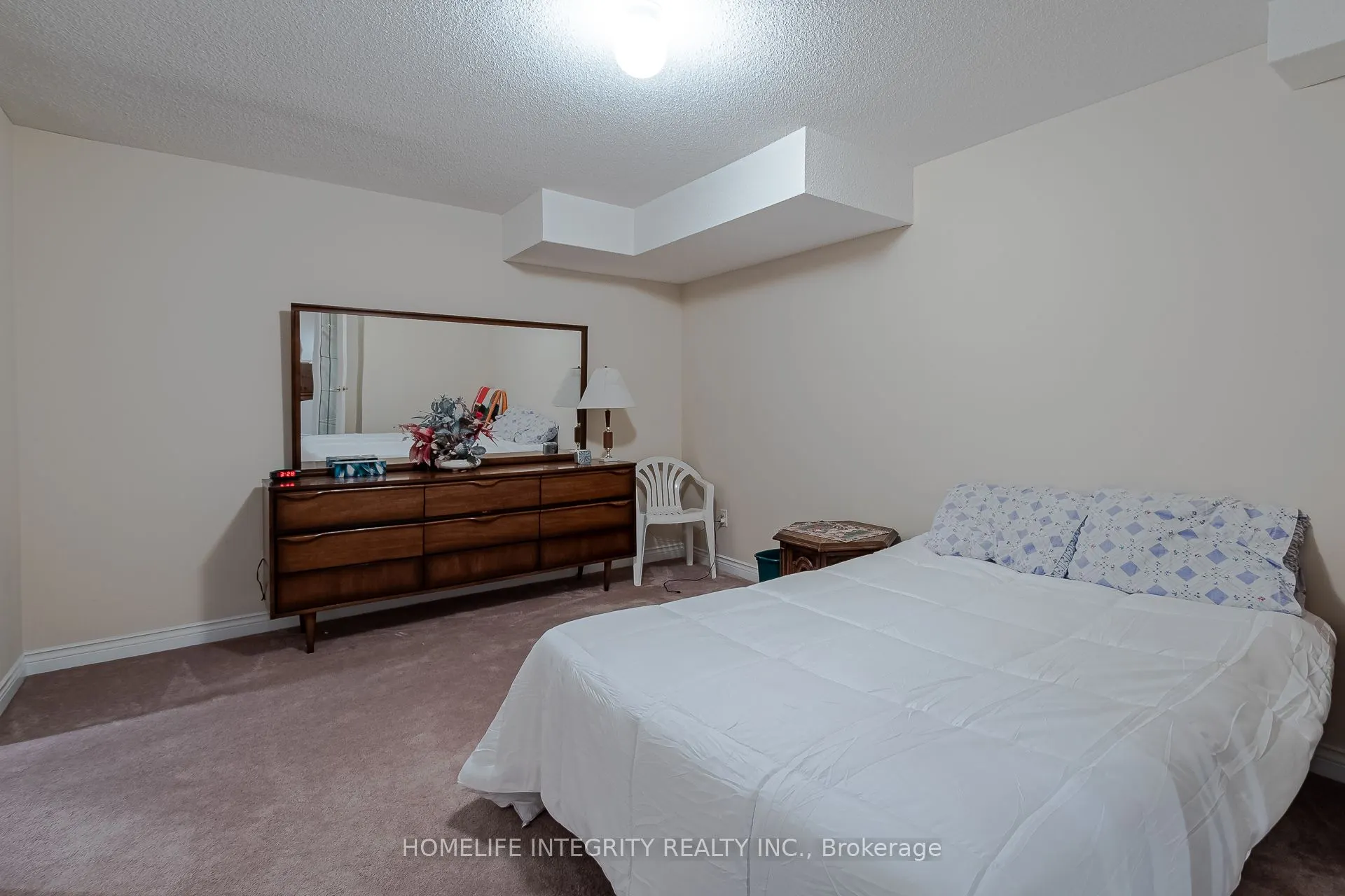 6 La Costa Court, #23