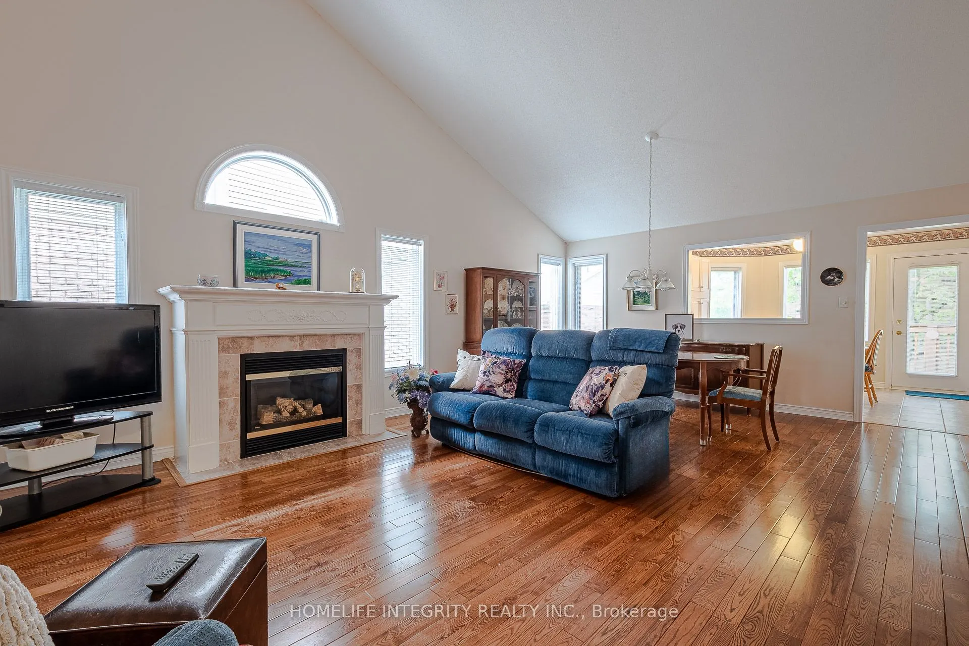 6 La Costa Court, #23