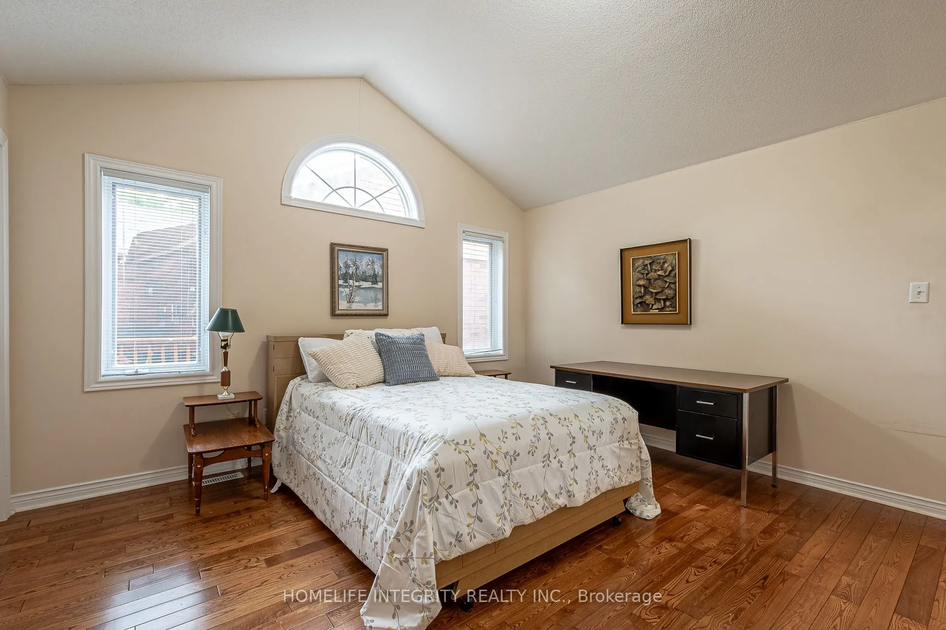 6 La Costa Court, #23