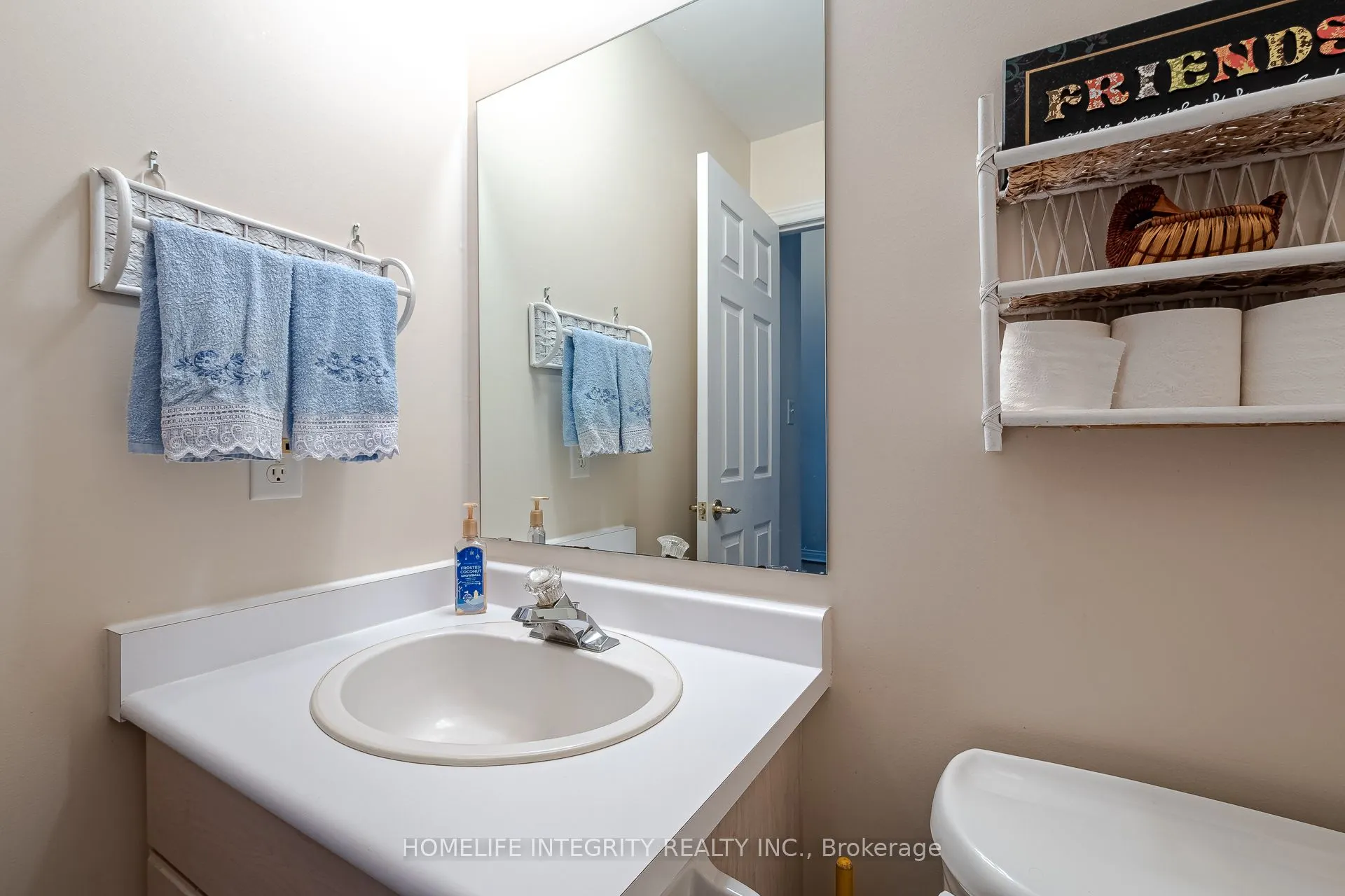 6 La Costa Court, #23