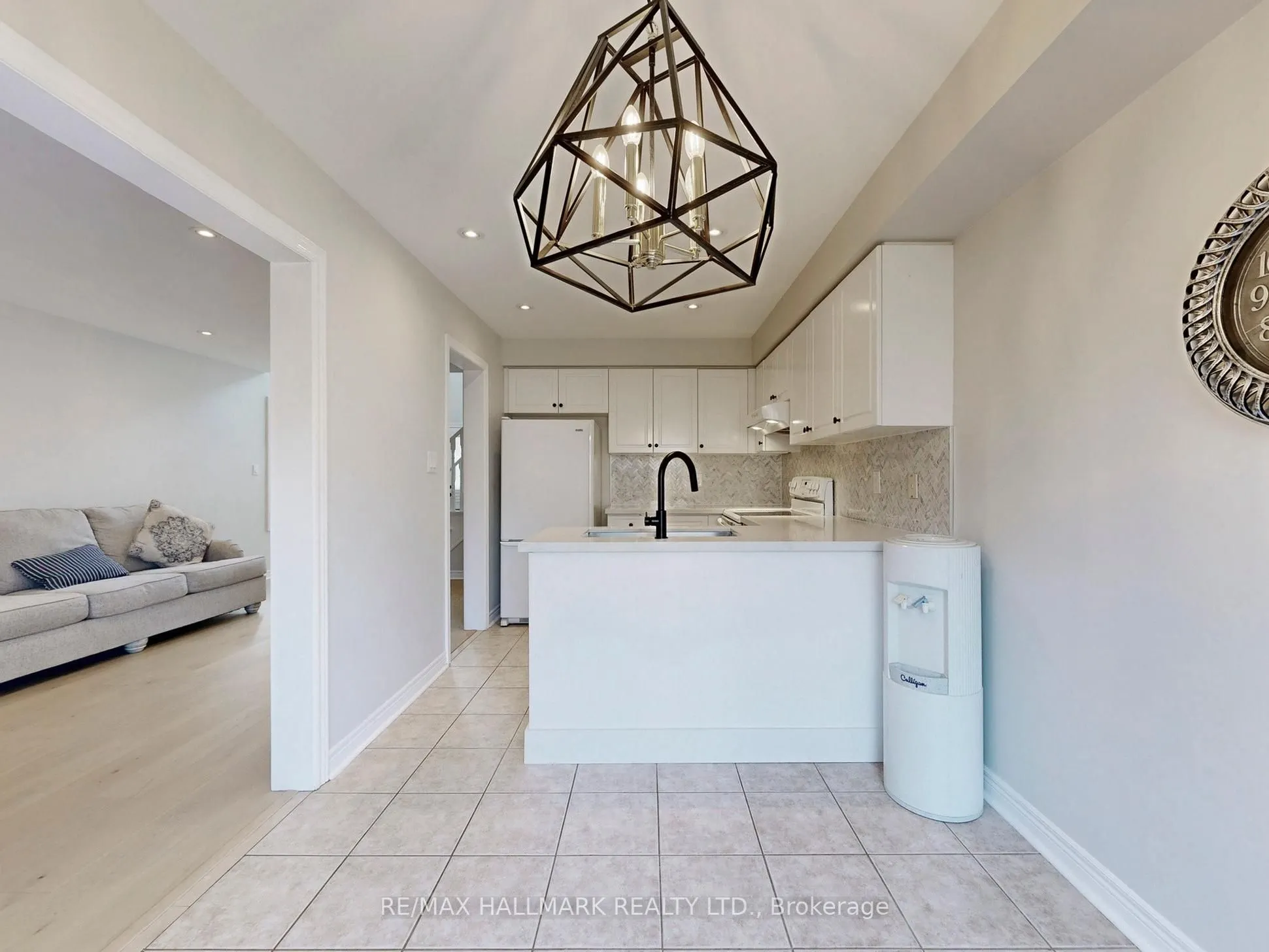22 Laura Sabrina Drive