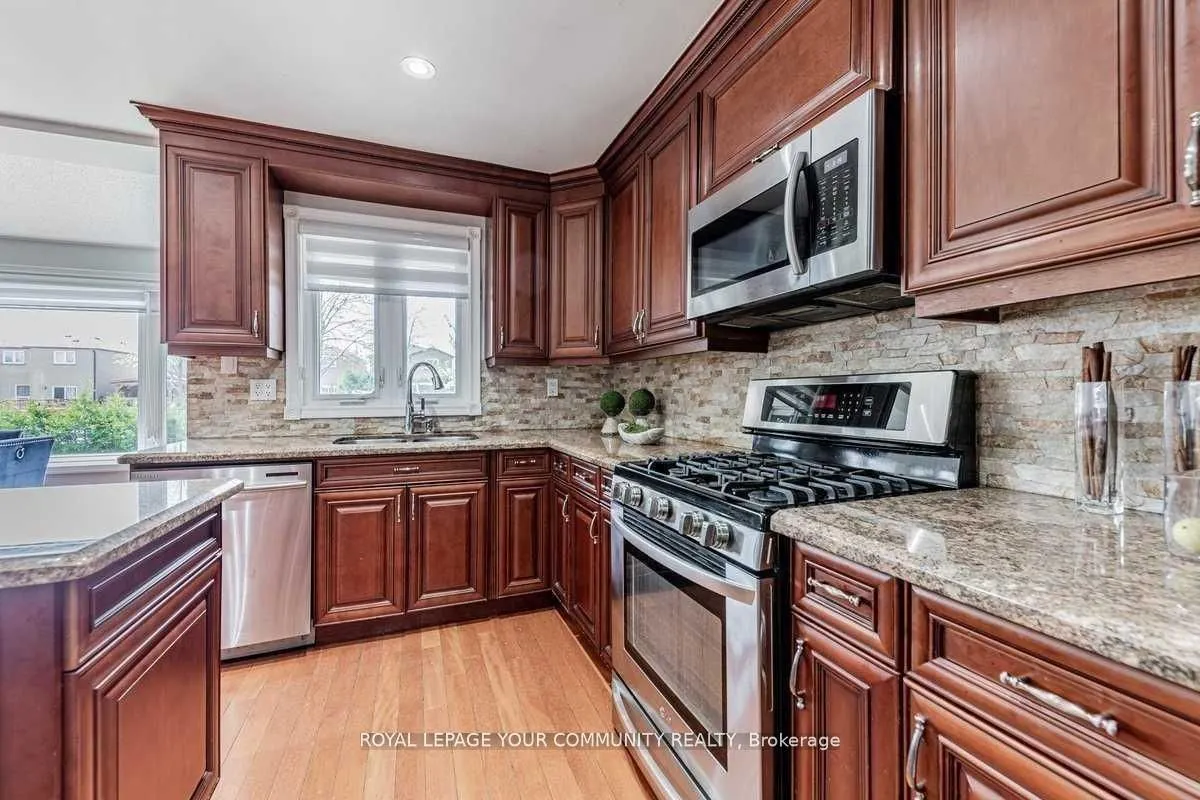26 Millcroft Way
