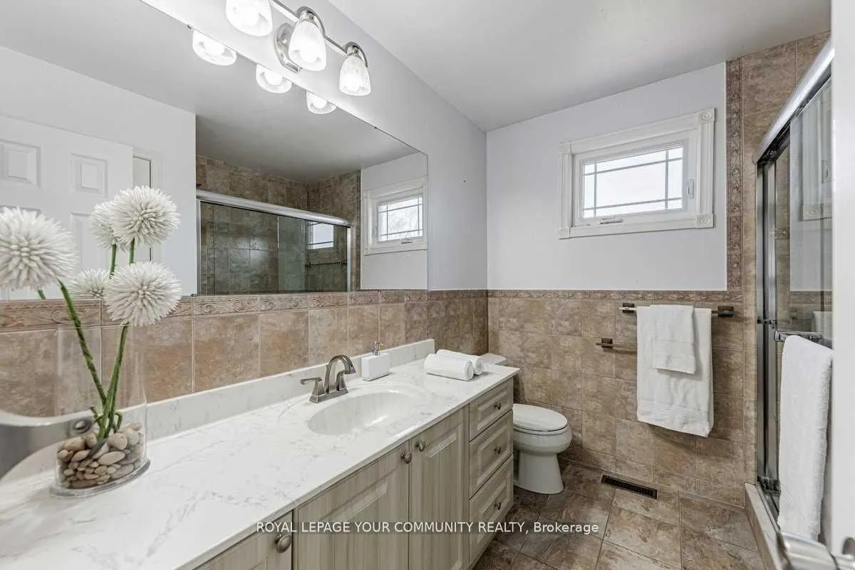 26 Millcroft Way