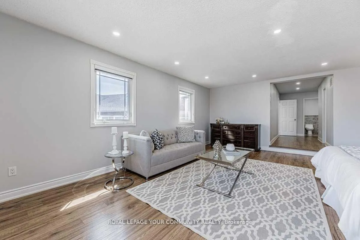 26 Millcroft Way
