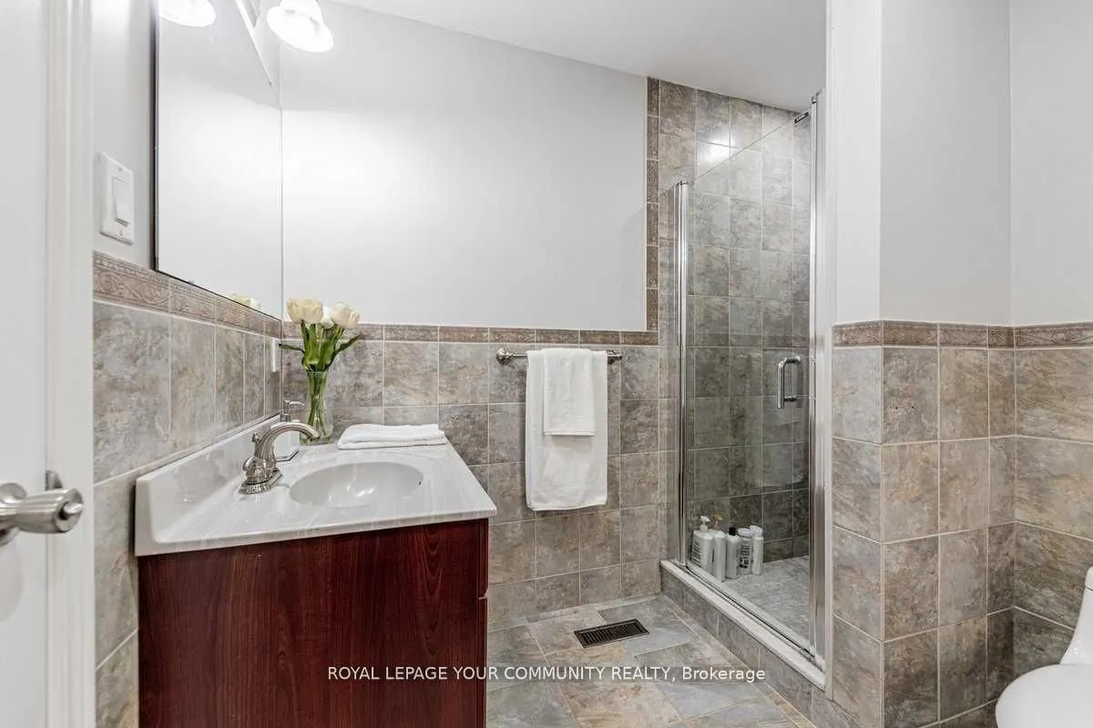 26 Millcroft Way