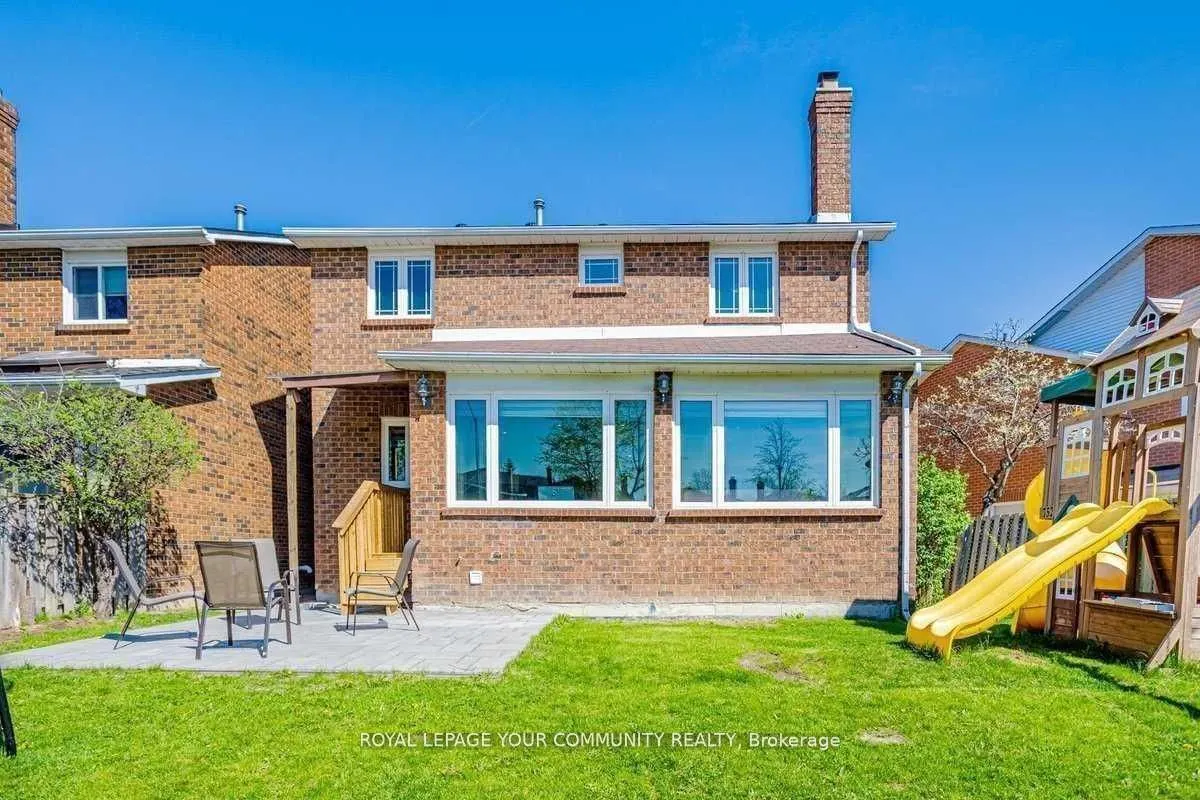 26 Millcroft Way