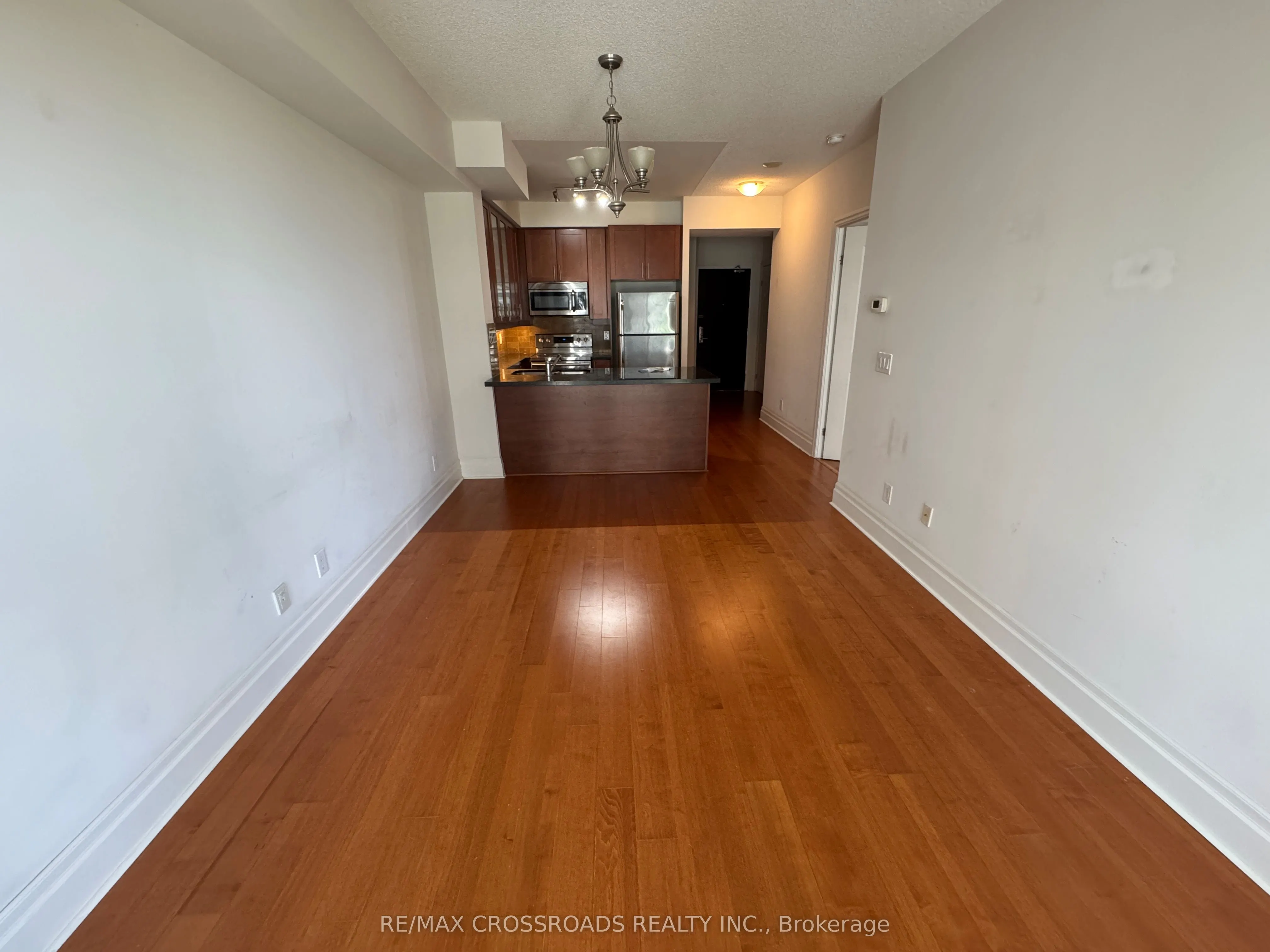 131 Upper Duke Crescent, #313