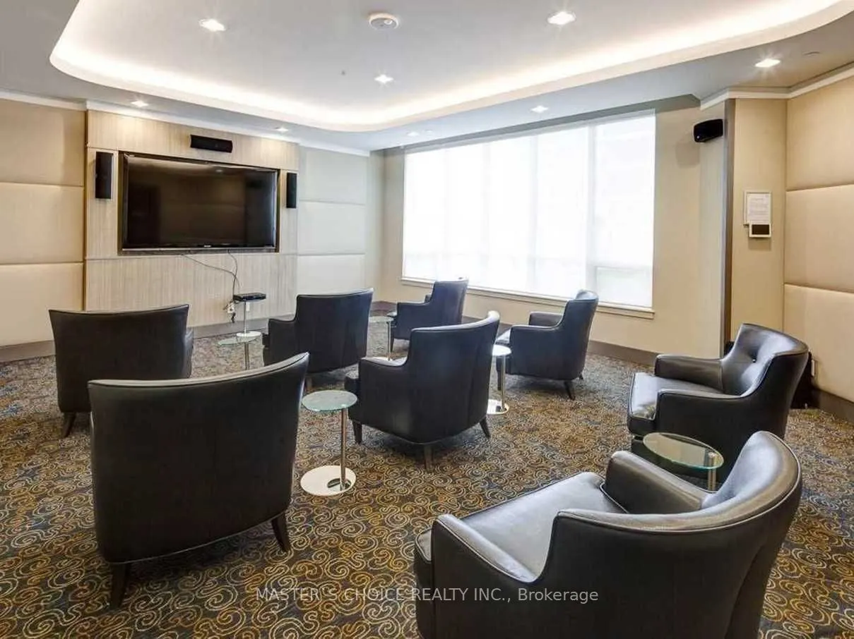 7161 Yonge Street, #2622