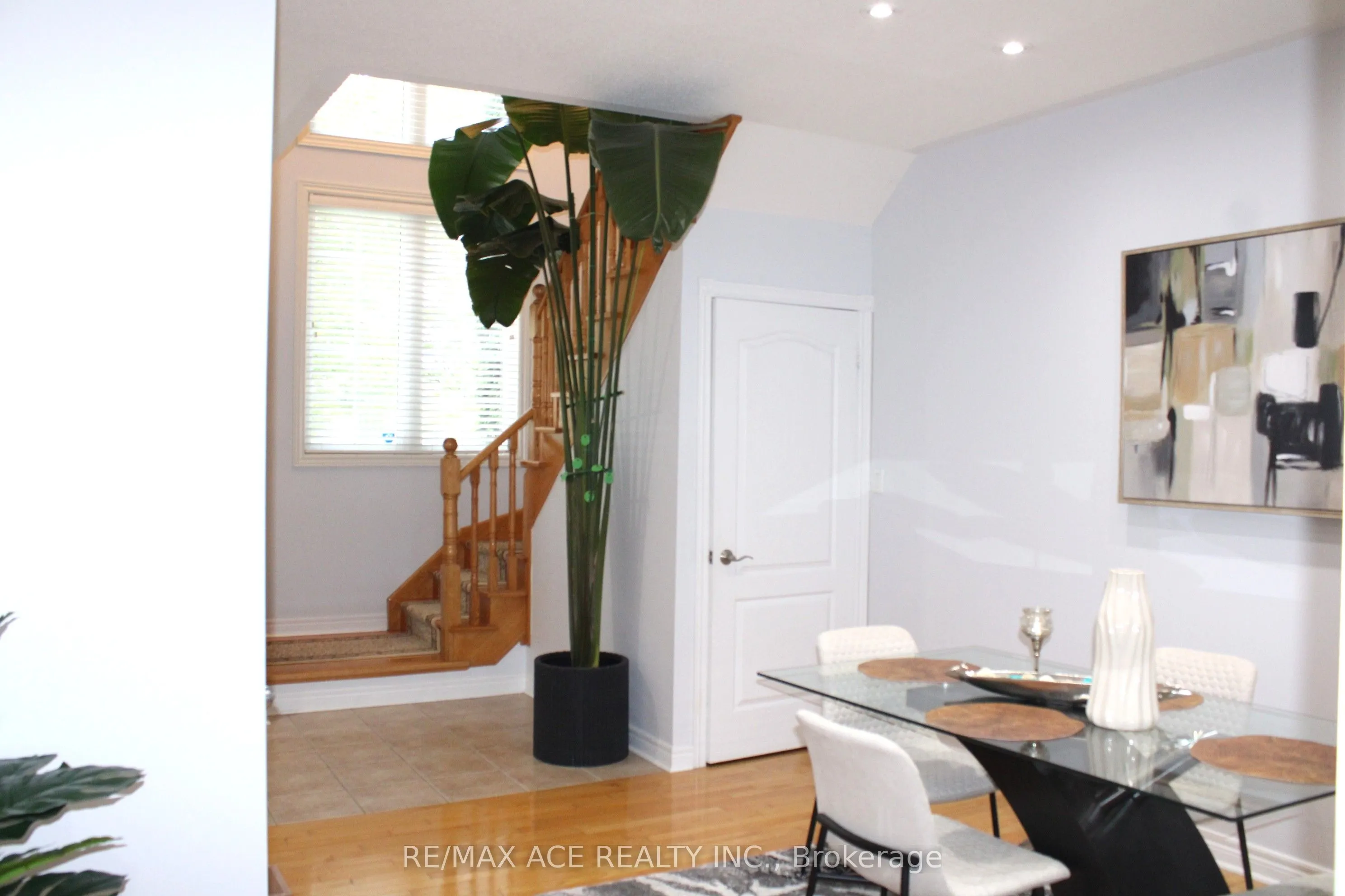 59 Cozens Drive