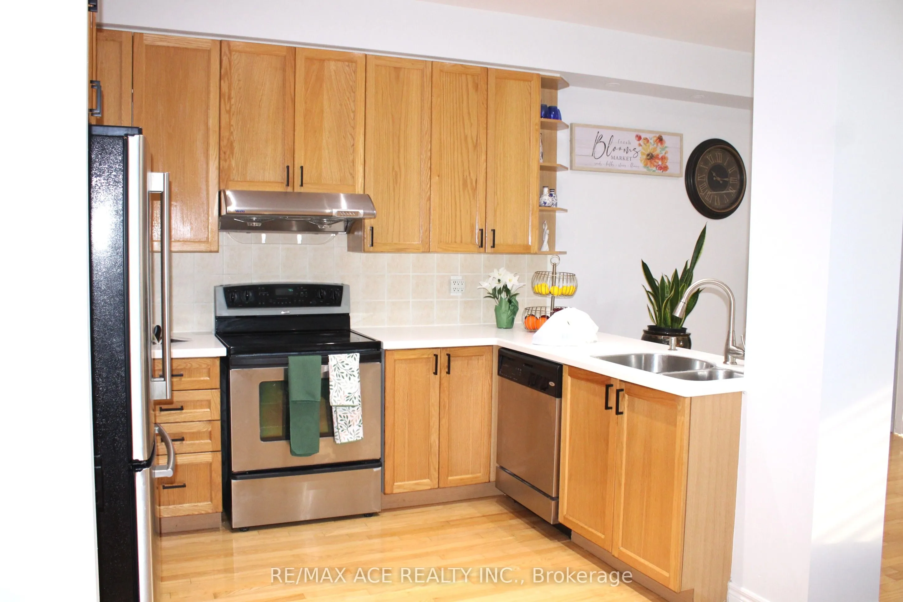 59 Cozens Drive