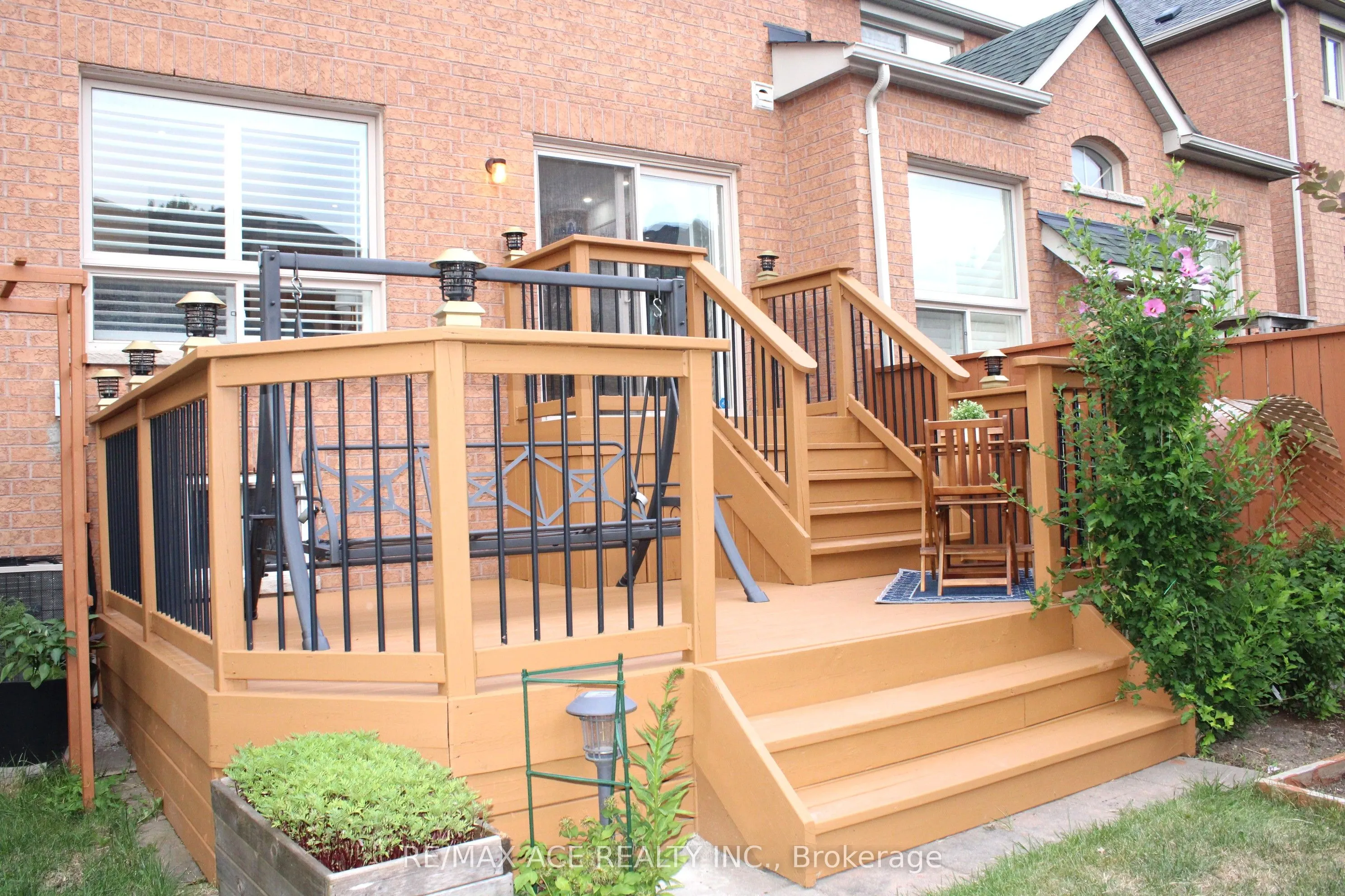 59 Cozens Drive