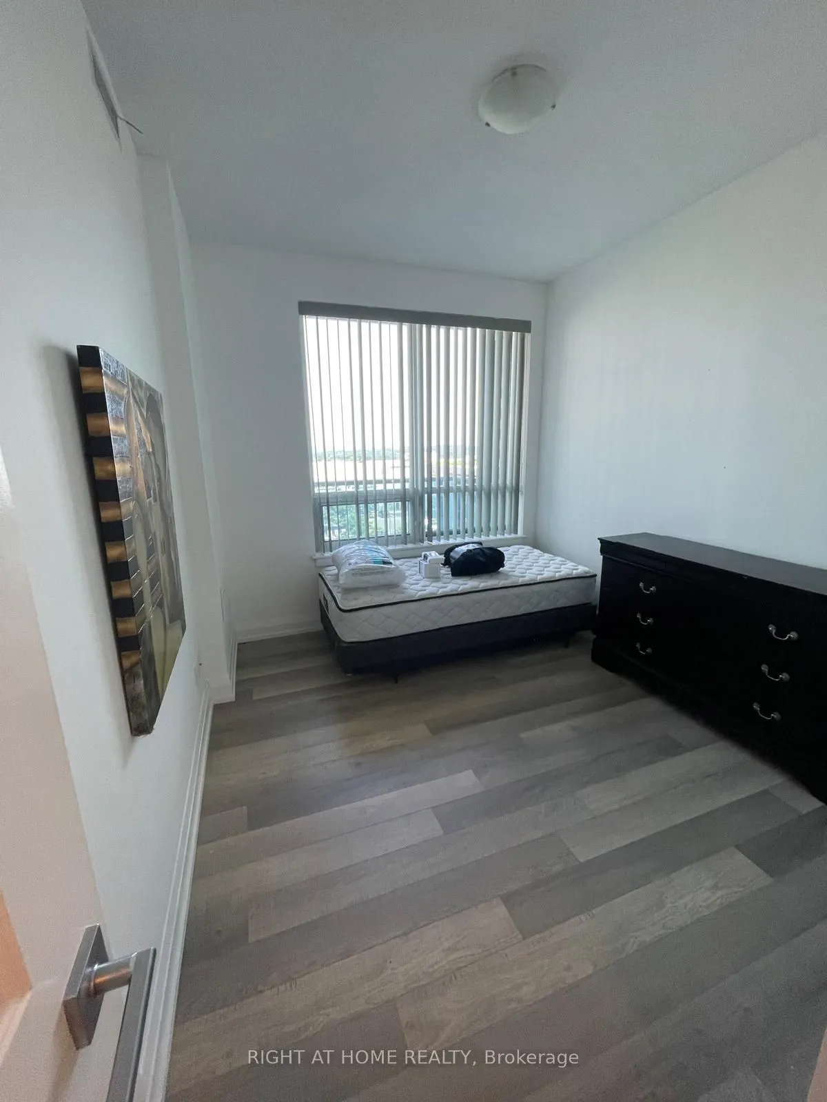 7165 Yonge Street, #533