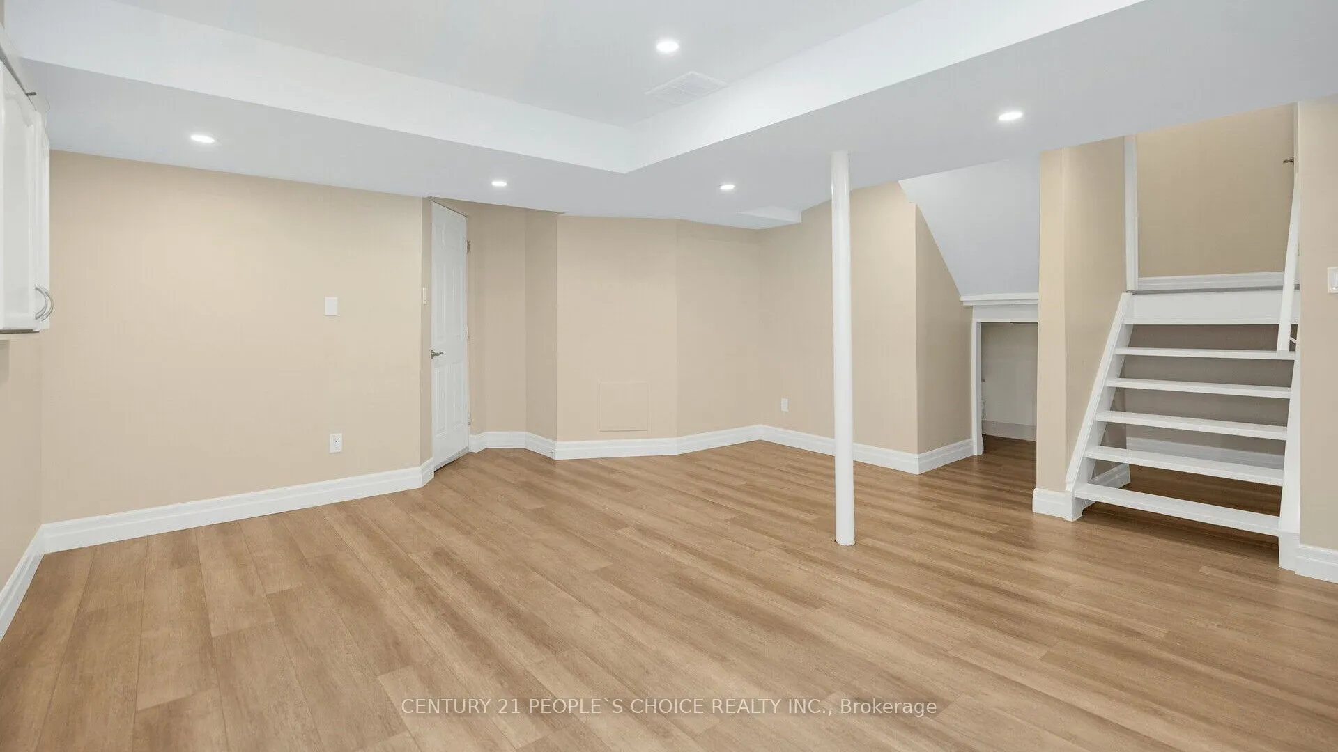 25 Willow Tree Street