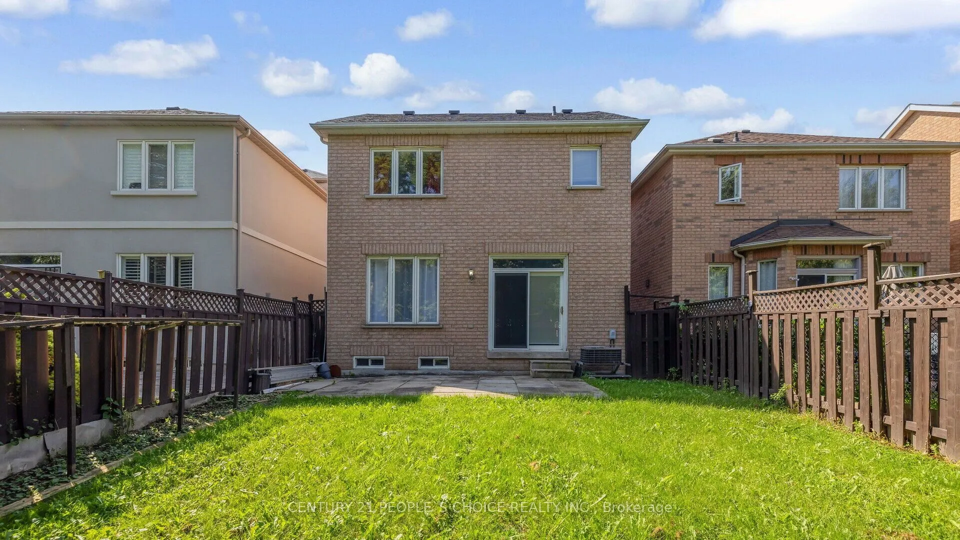 25 Willow Tree Street