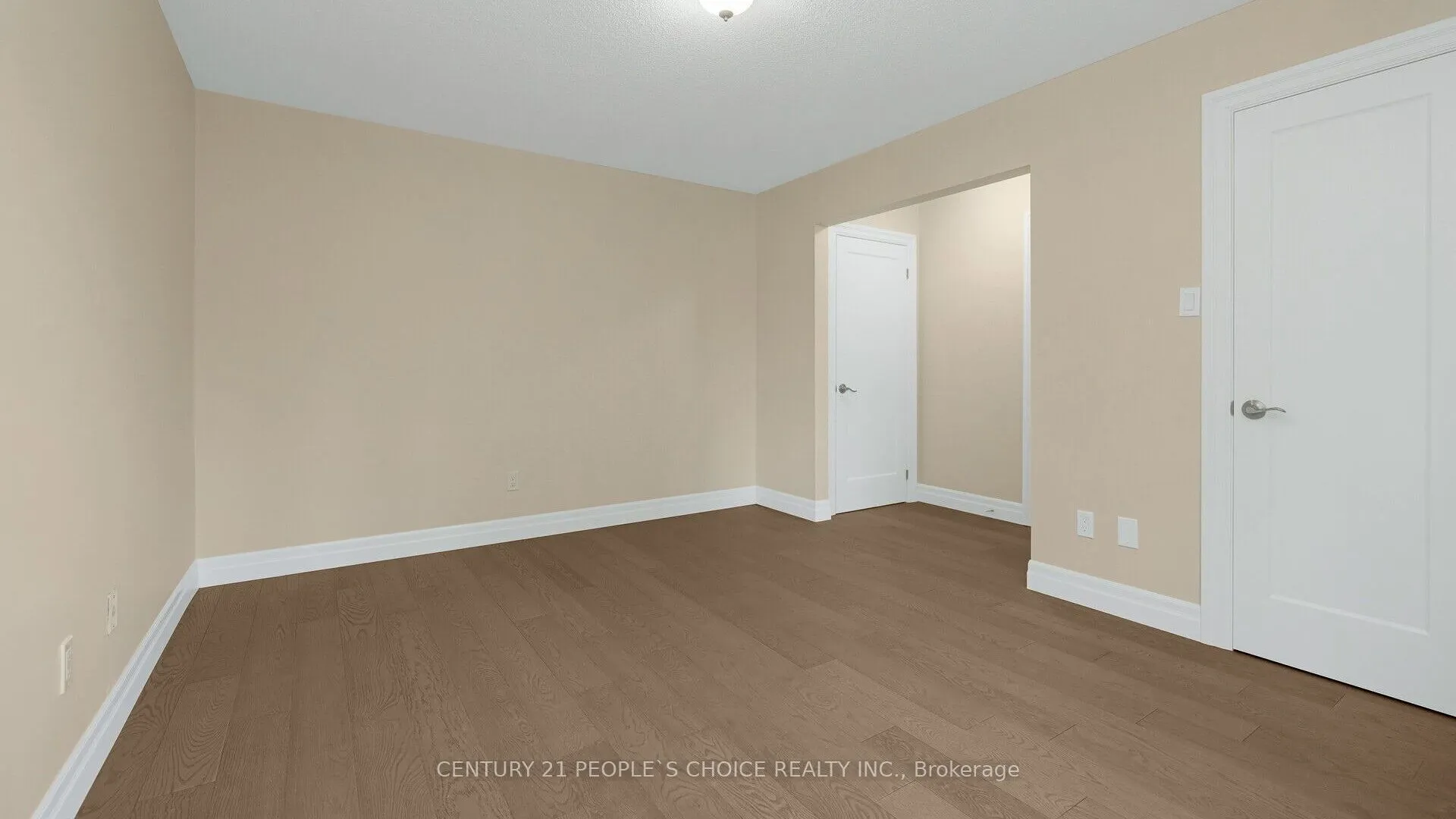 25 Willow Tree Street