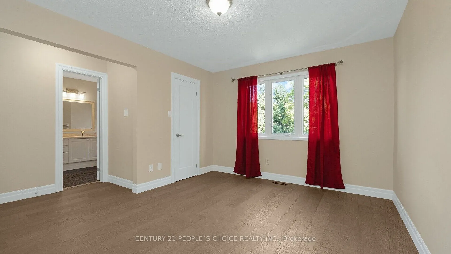 25 Willow Tree Street