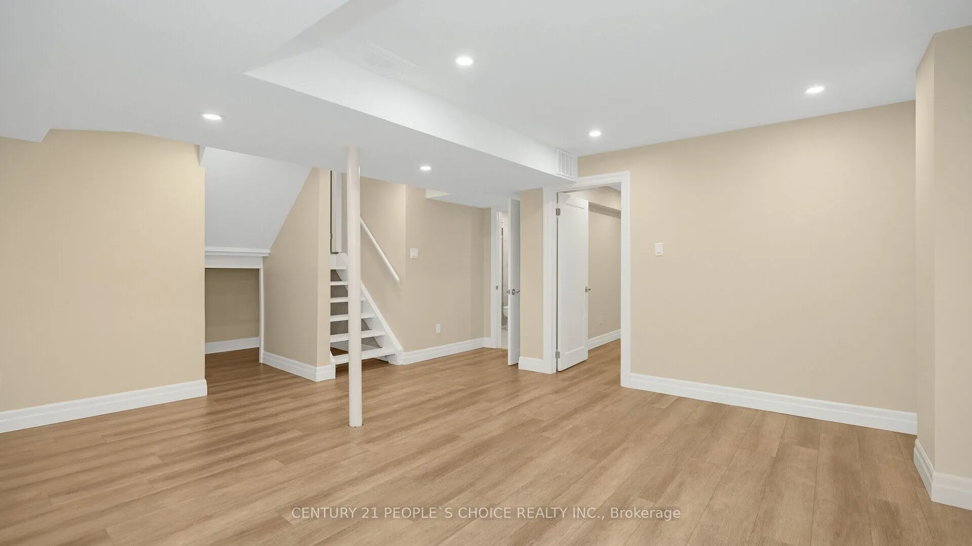 25 Willow Tree Street