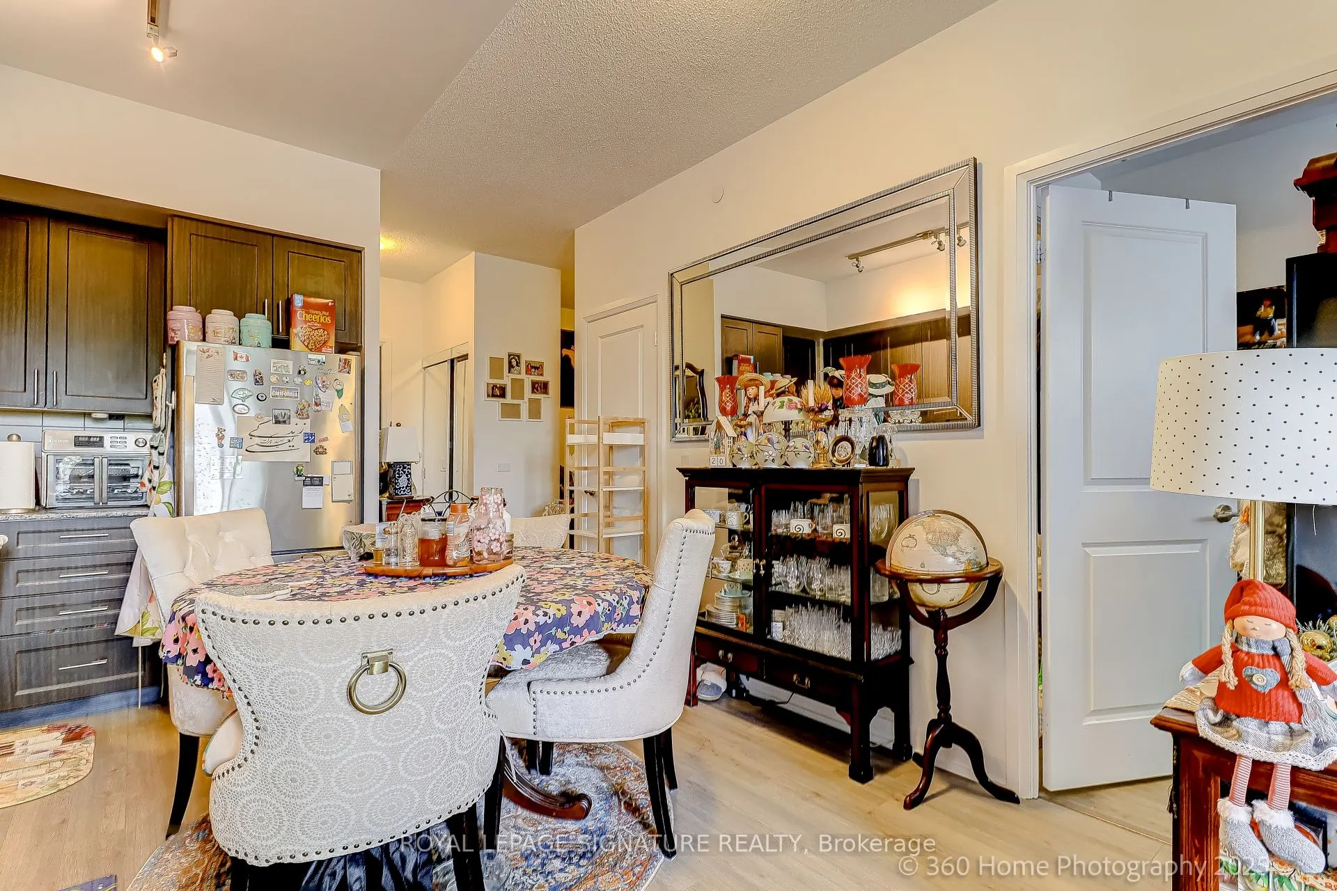 7890 Bathurst Street, #212