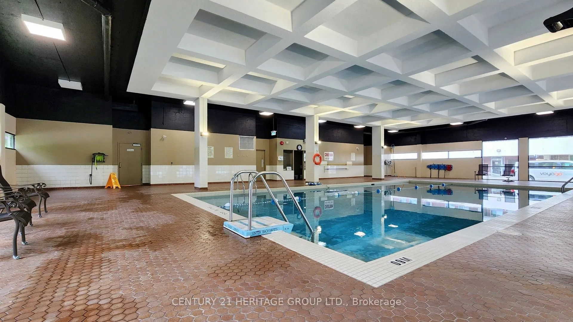 1 Royal Orchard Boulevard, #403