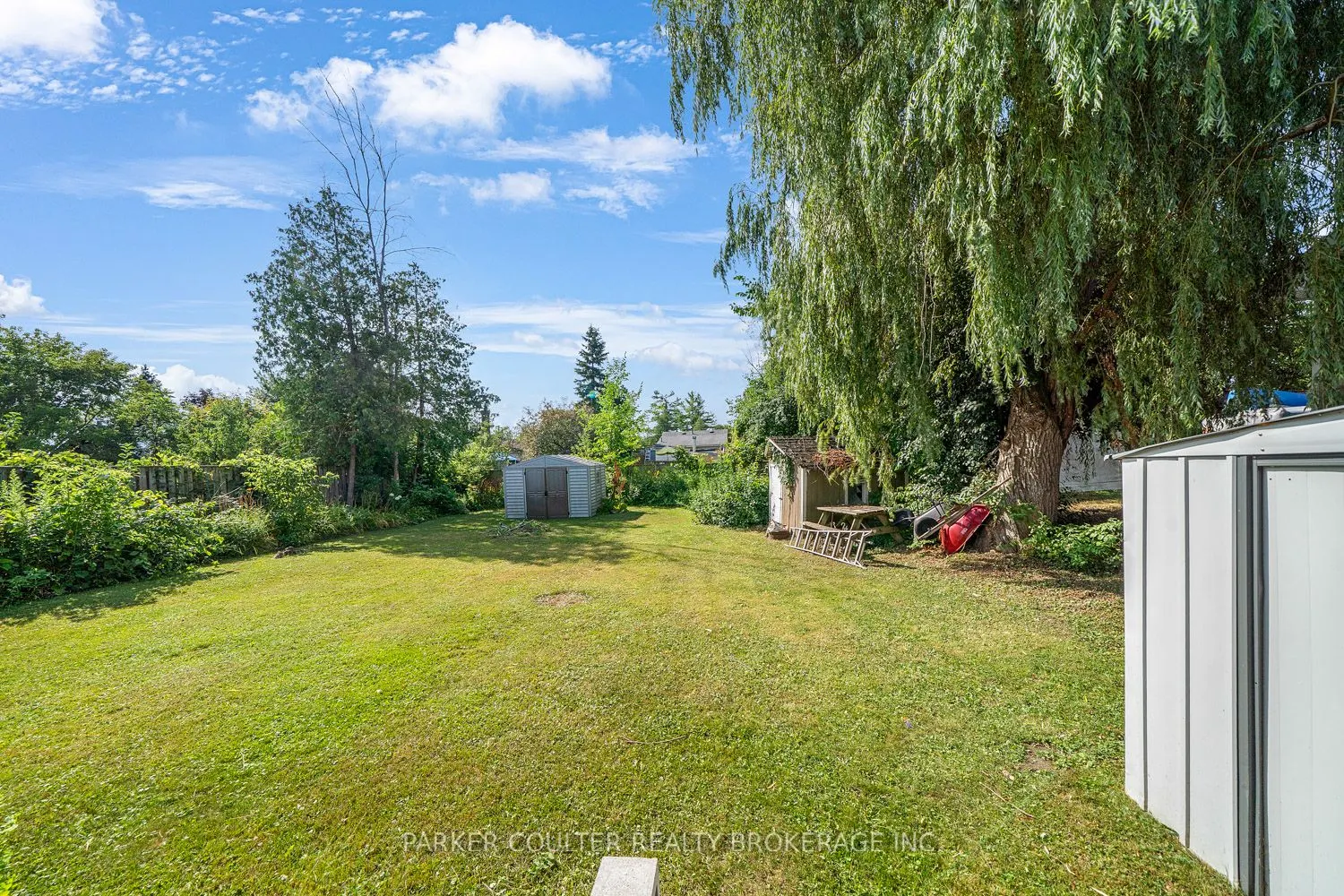 939 Clifton Boulevard