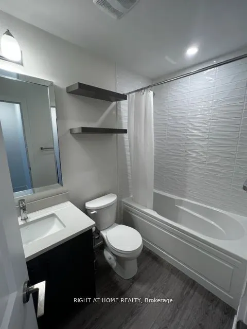 12868 Yonge Street W, #16