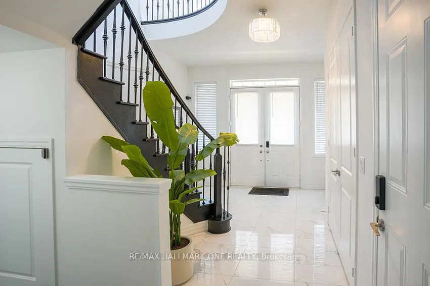 18 Frank Kelly Drive