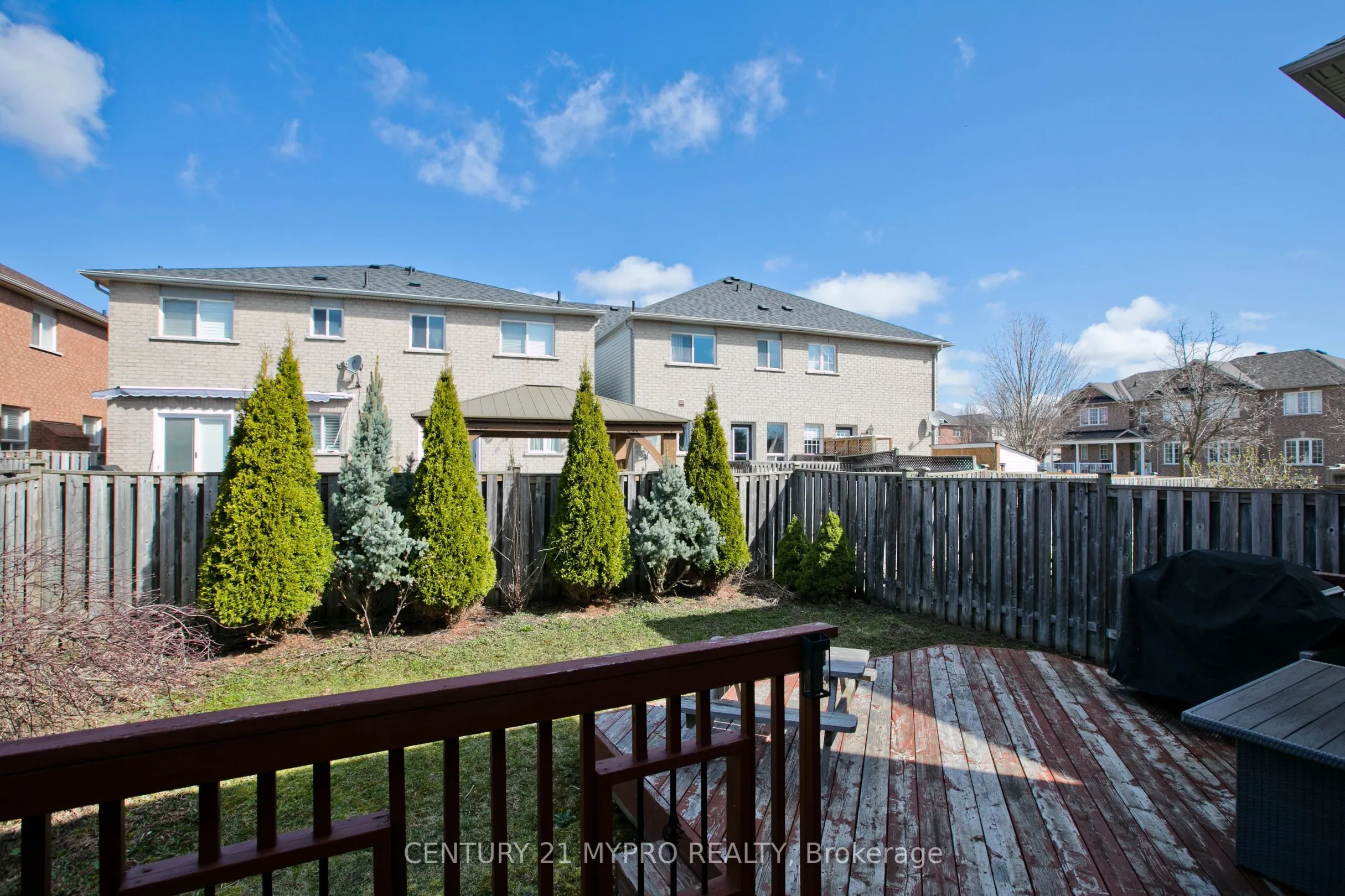 18 River Ridge Boulevard