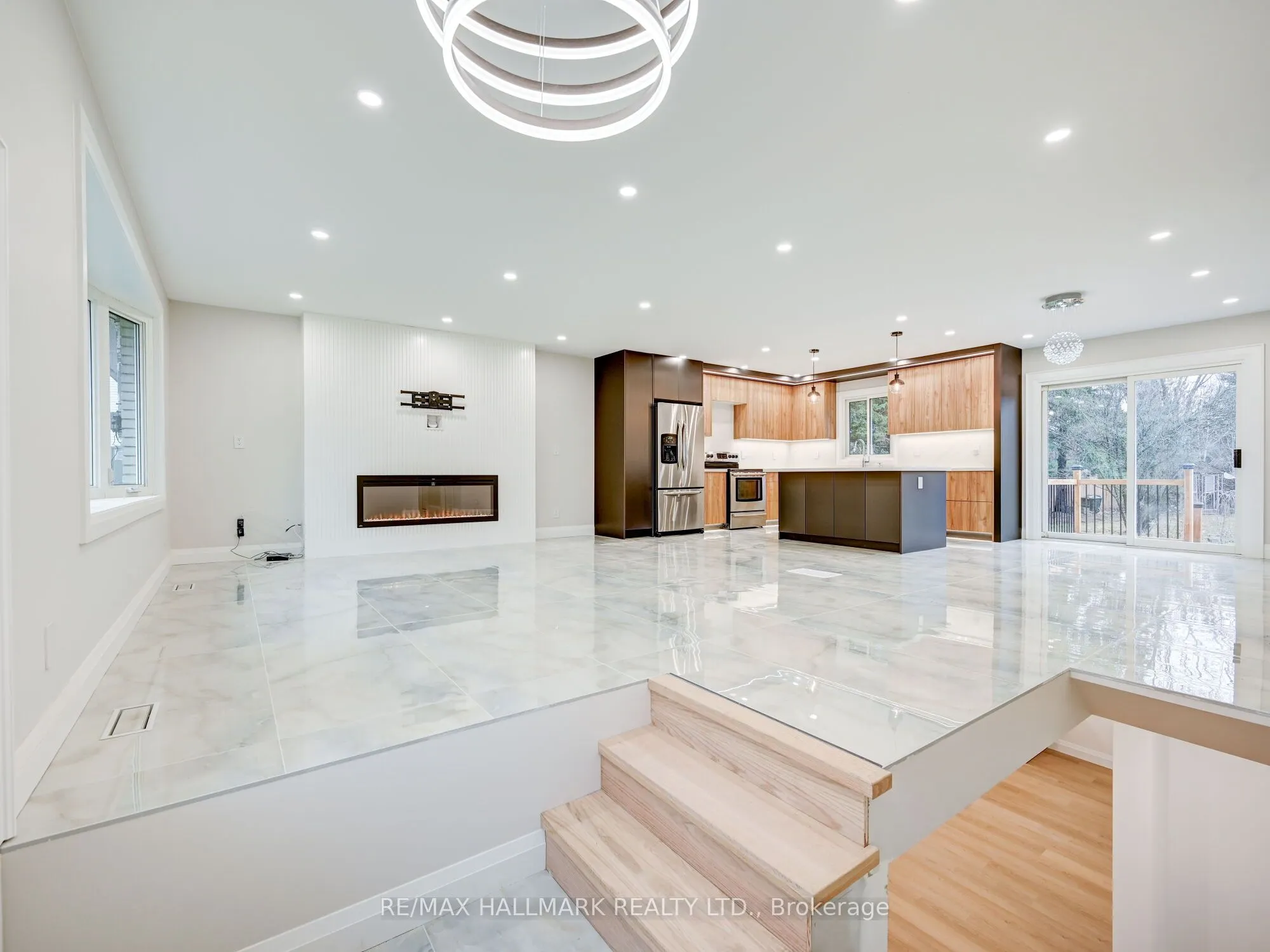 1046 Lebanon Drive