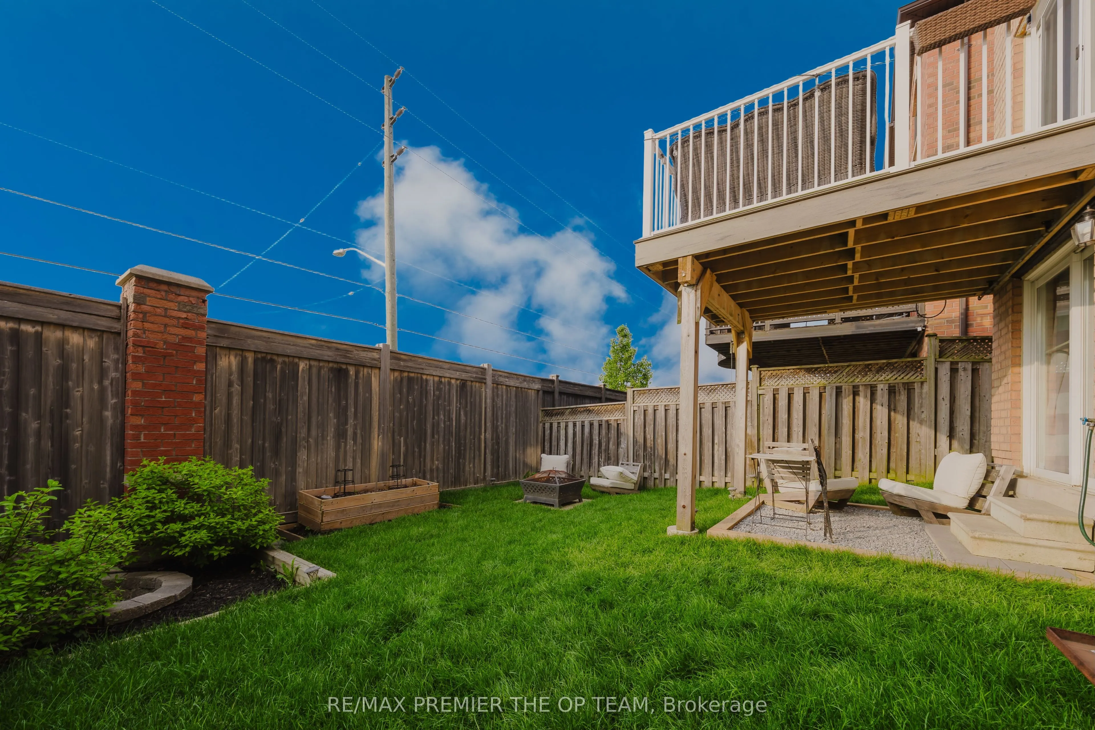 50 Beaverbrook Crescent