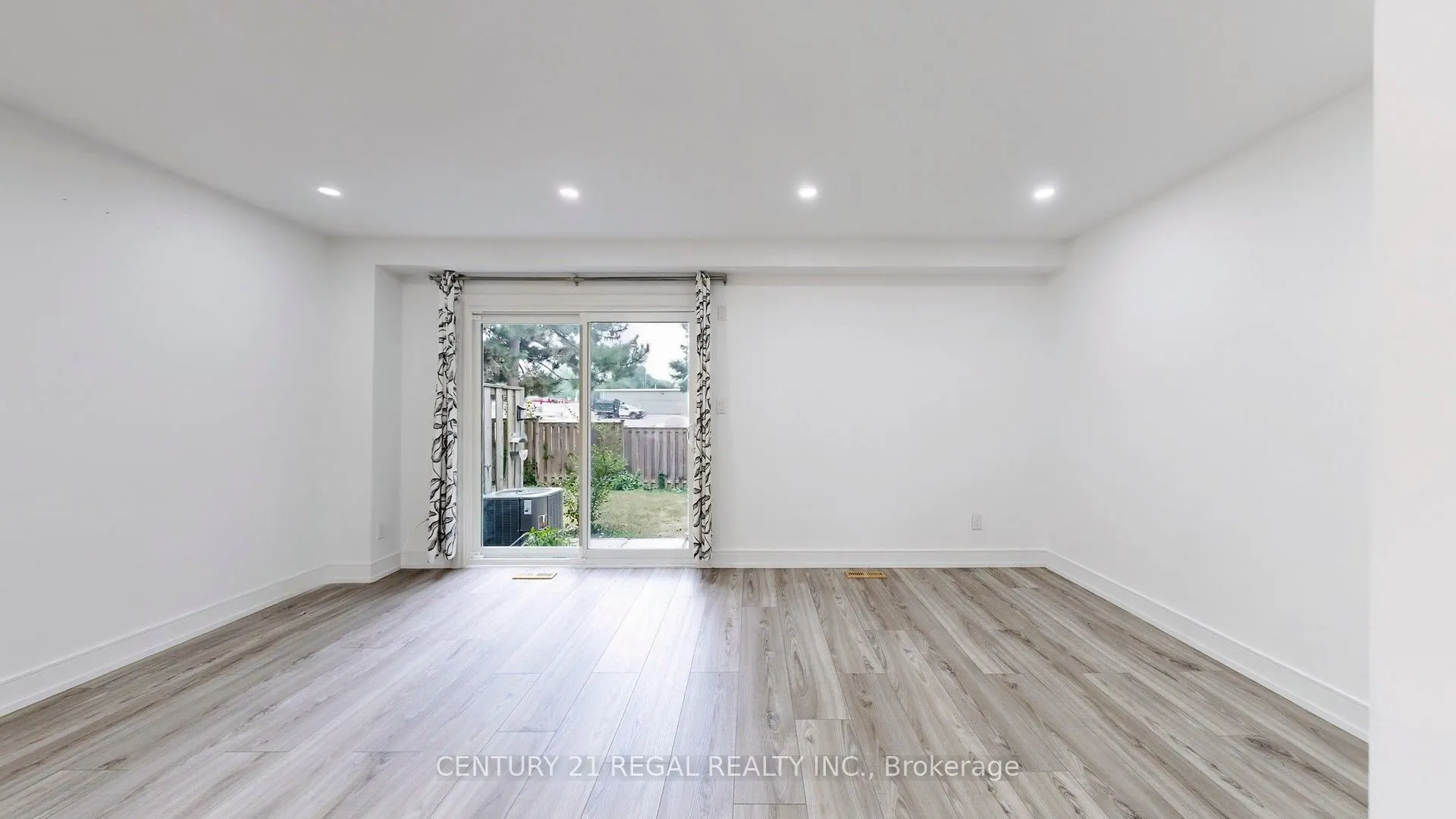 1664 John Street, #6