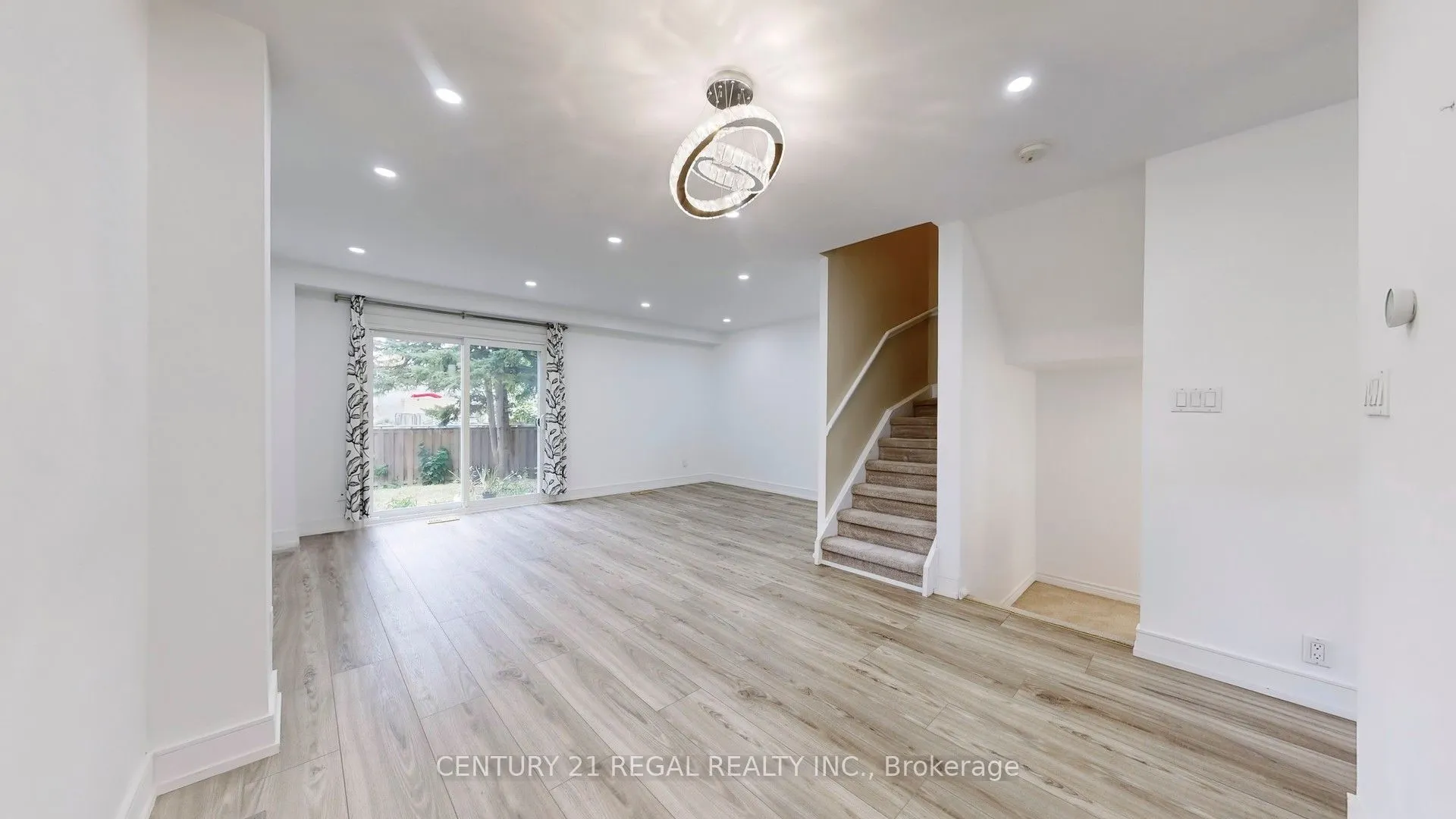 1664 John Street, #6