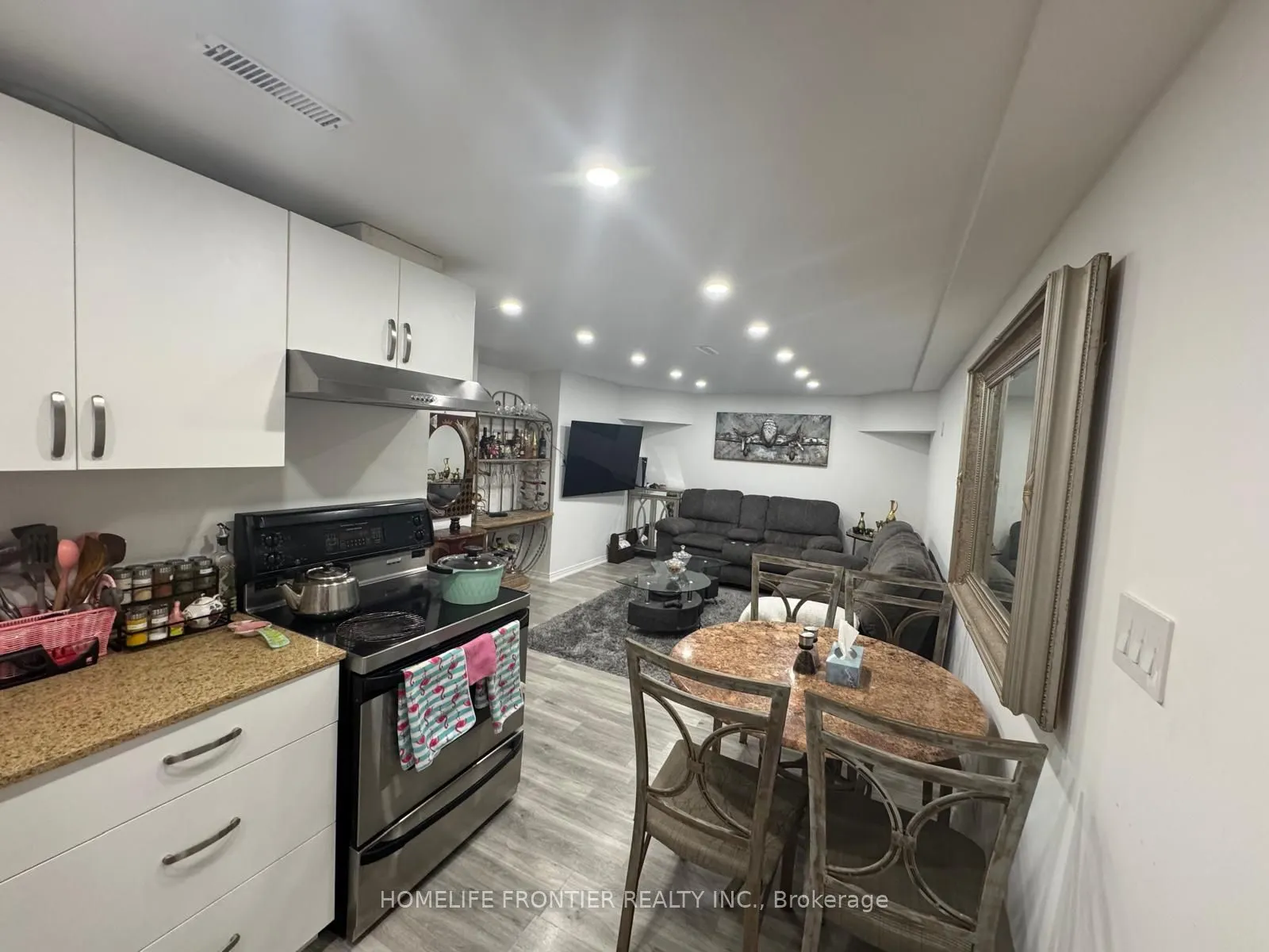 39 Camrose Drive