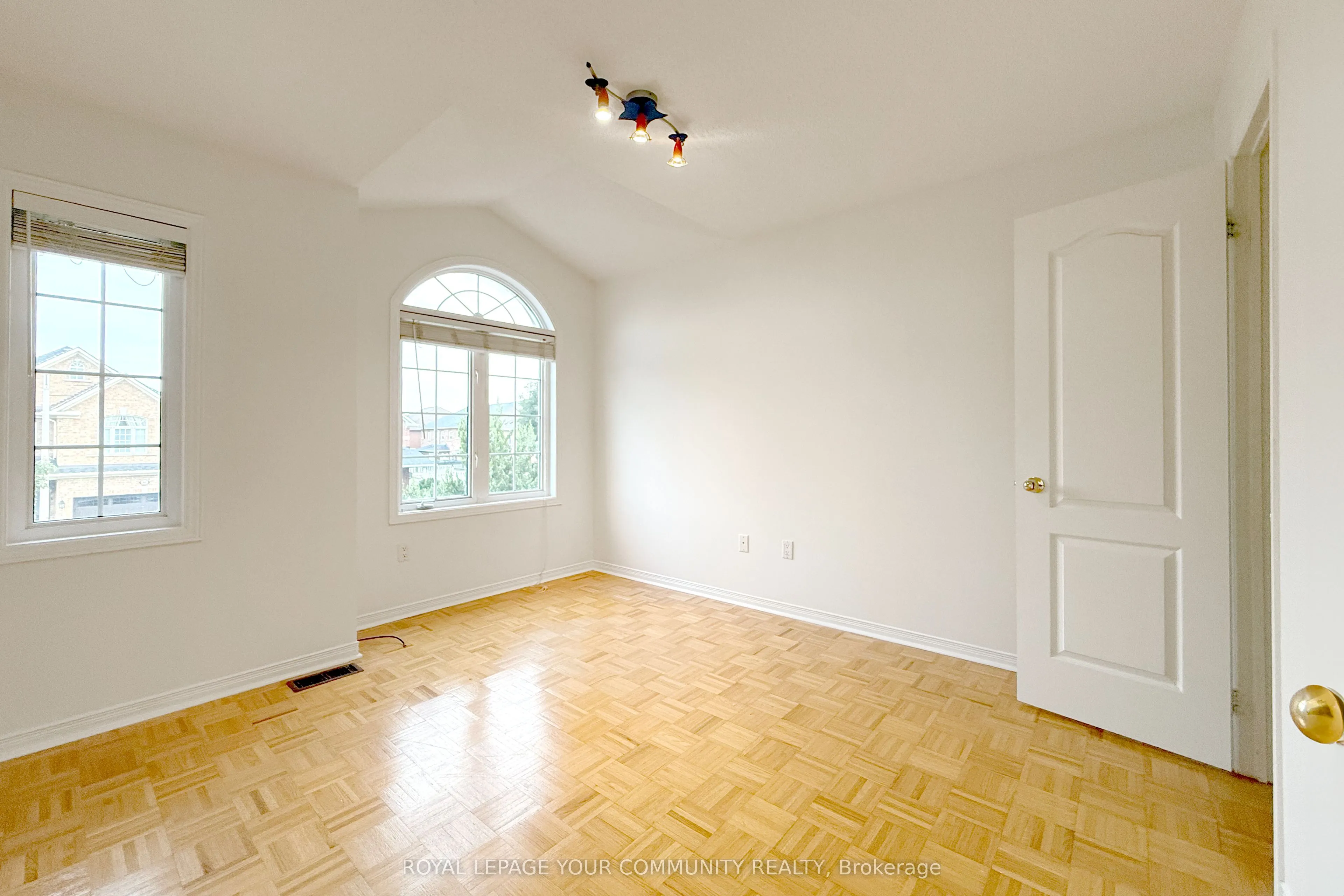 80 Eddington Place