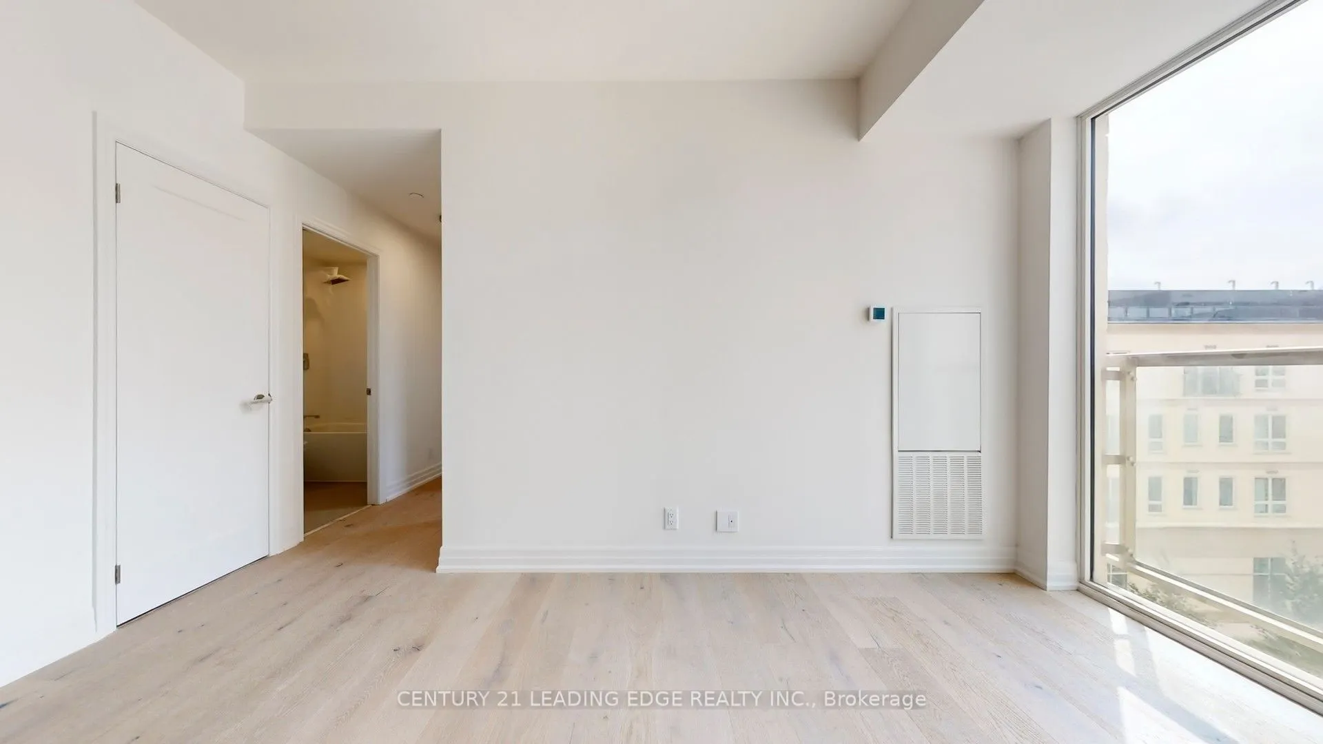 101 Cathedral High Street, #Ph30