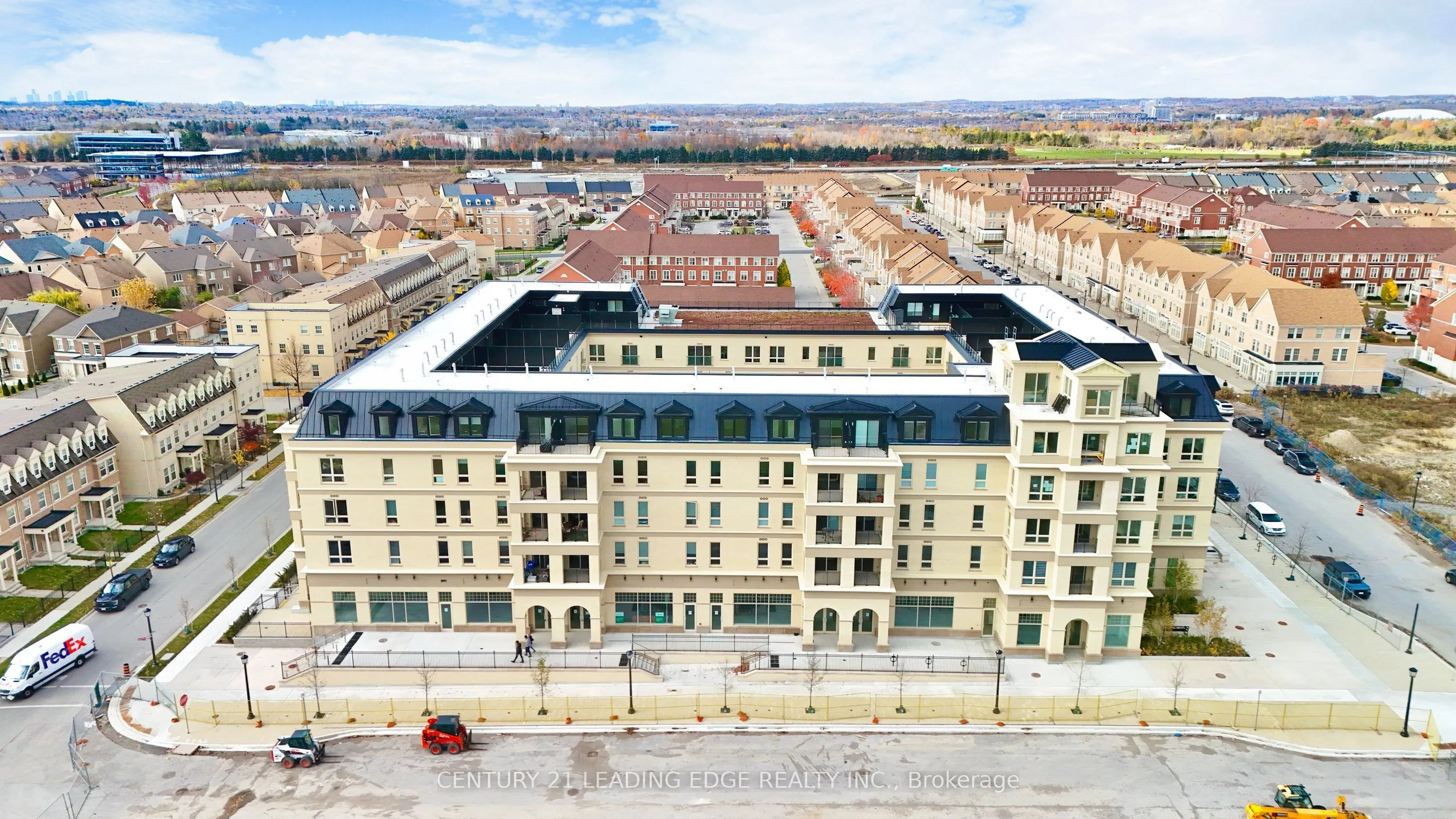 101 Cathedral High Street, #Ph30