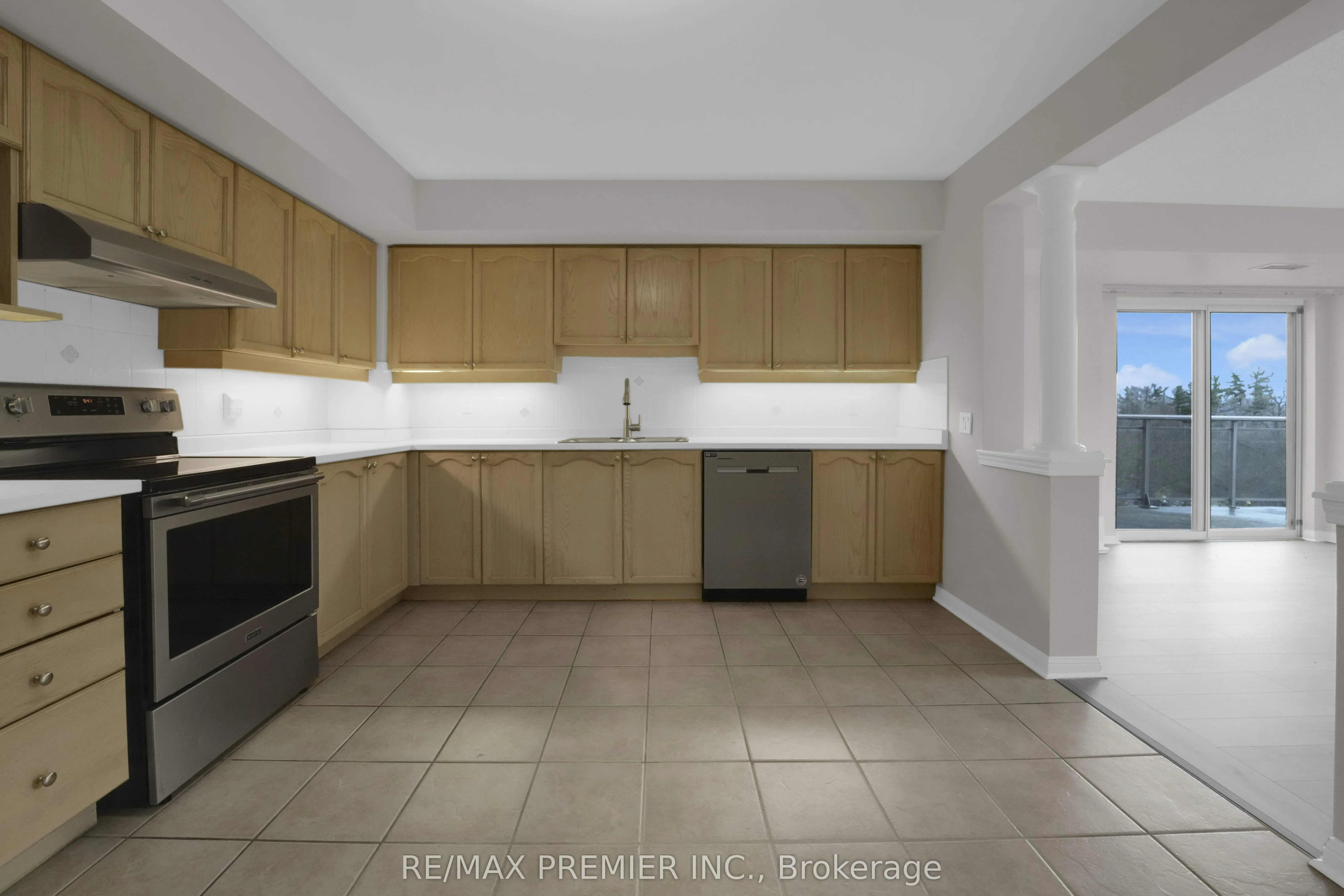 2502 Rutherford Road, #406