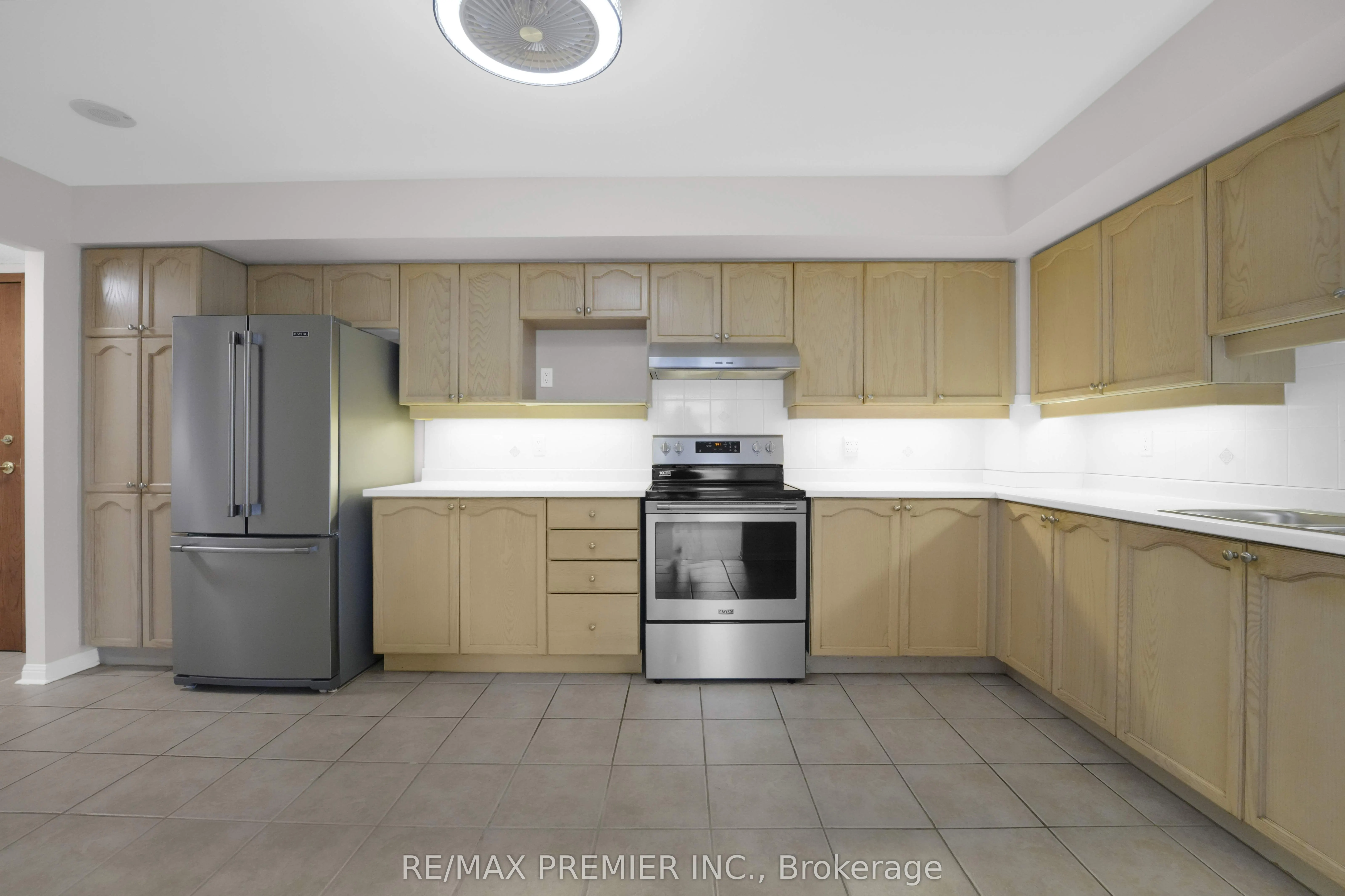 2502 Rutherford Road, #406