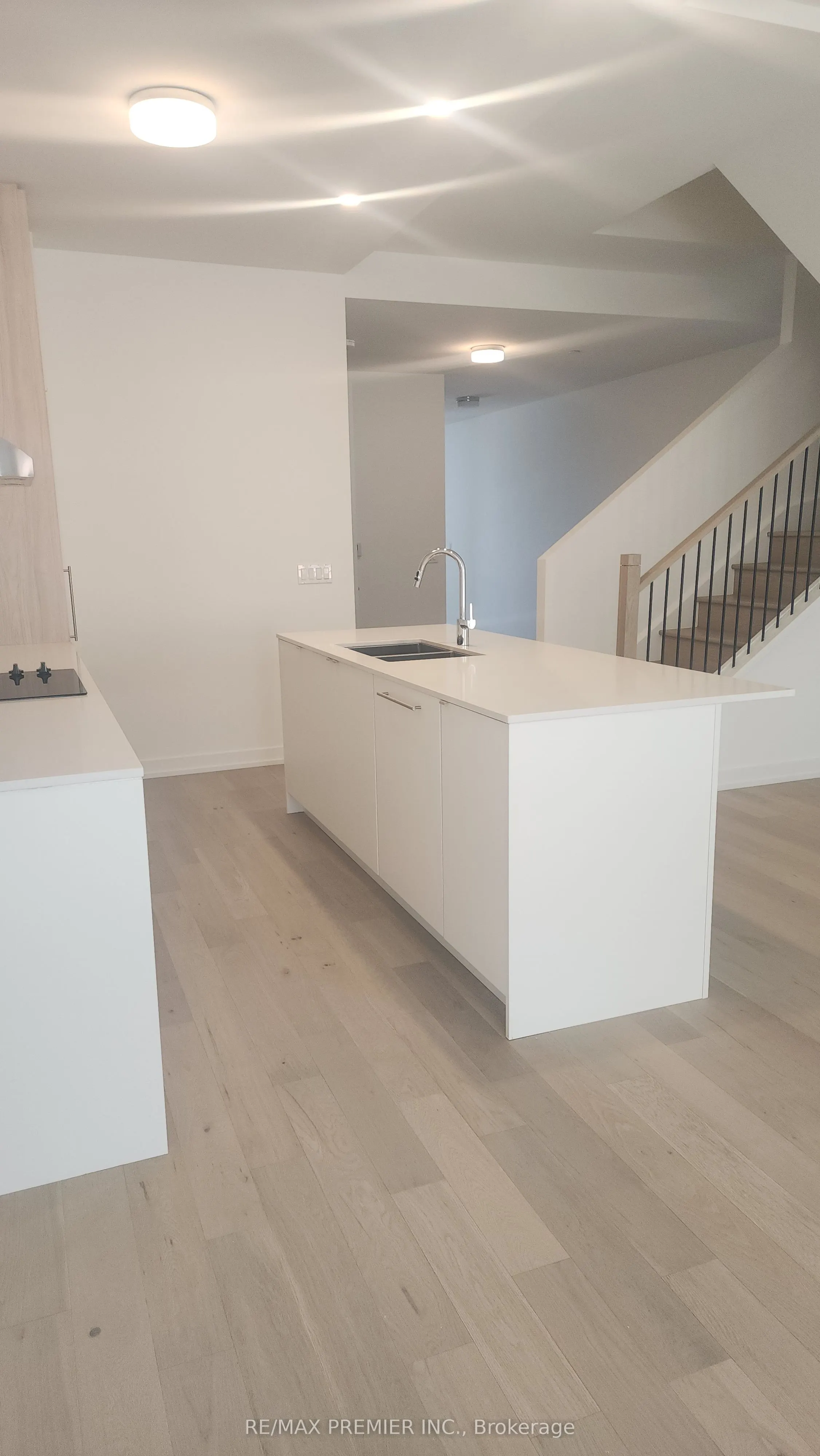 67 Saigon Drive S, #106