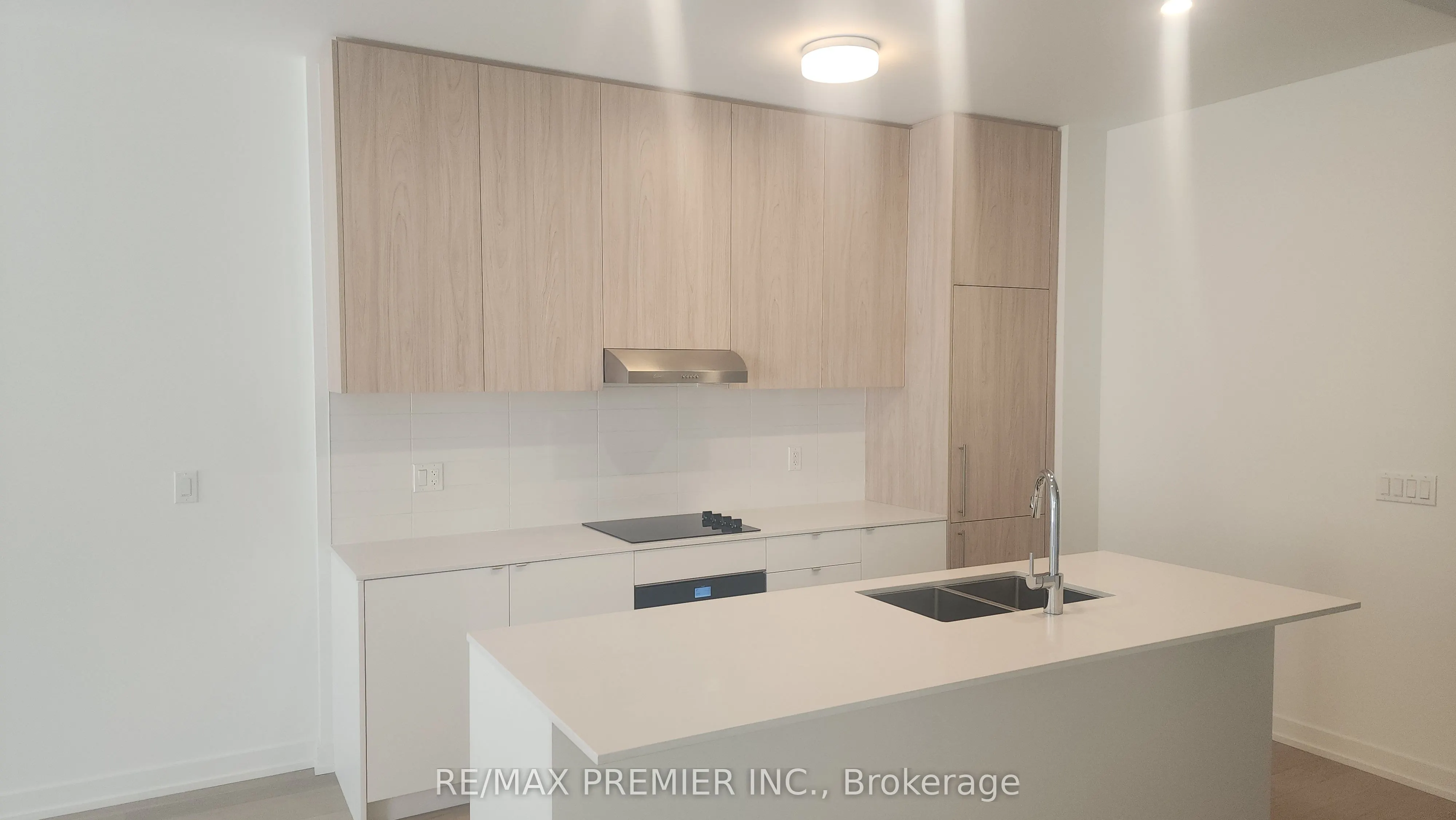 67 Saigon Drive S, #106