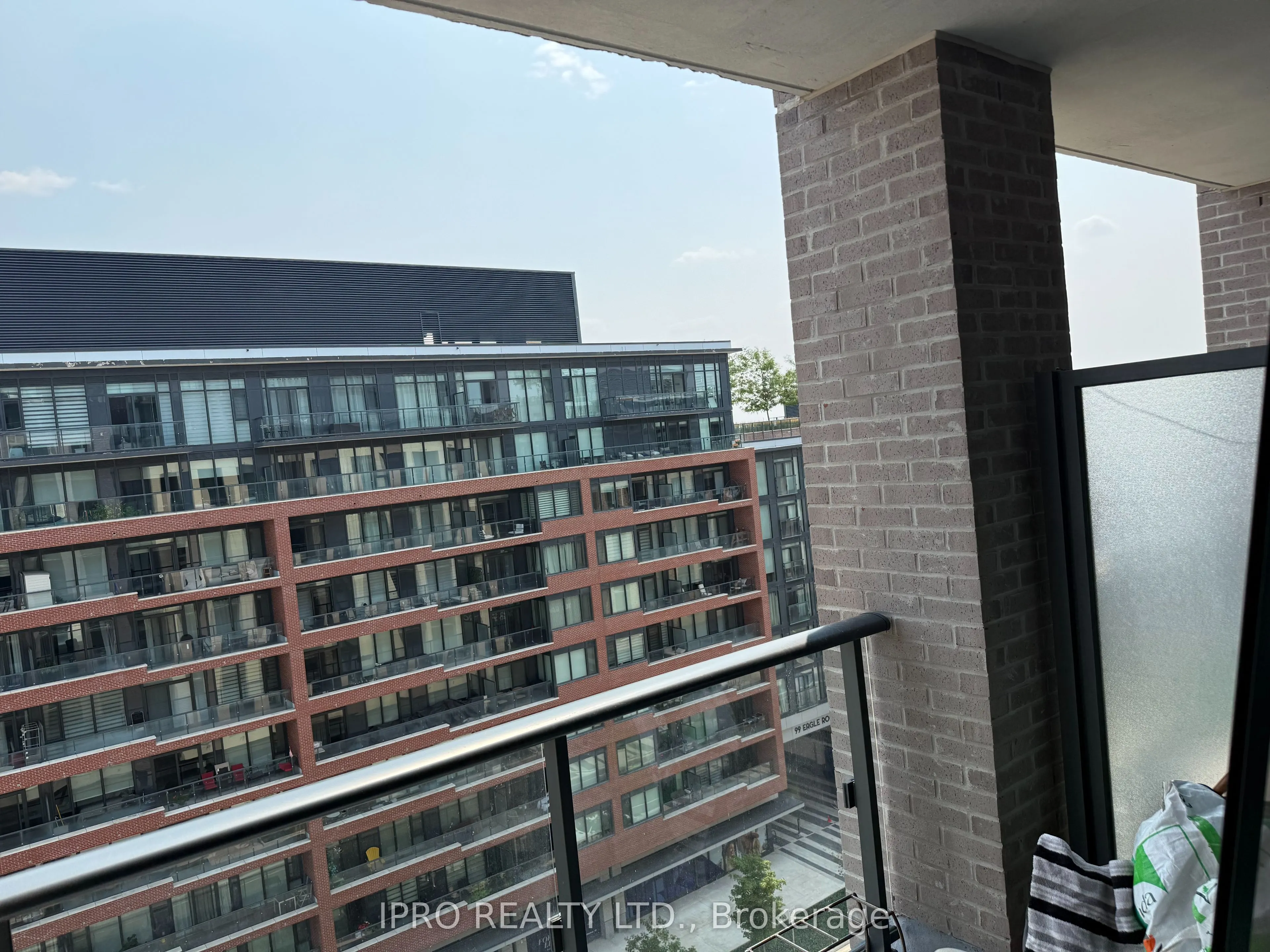 100 Eagle Rock Way, #906